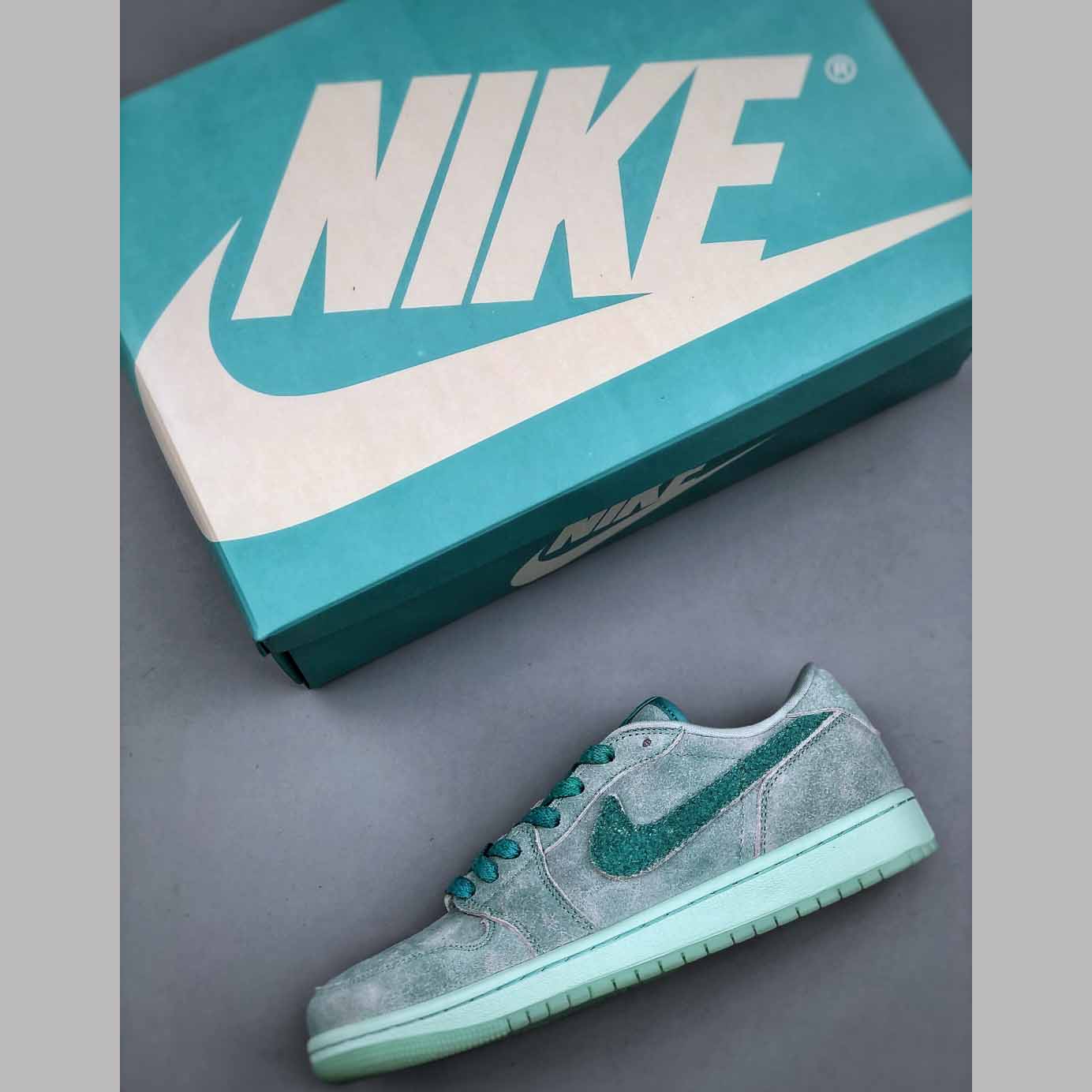 Air Jordan 1 Low OG “Washed Teal” WMNS     HQ8111-300 - FashionPlug