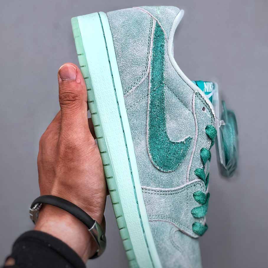 Air Jordan 1 Low OG “Washed Teal” WMNS     HQ8111-300 - FashionPlug