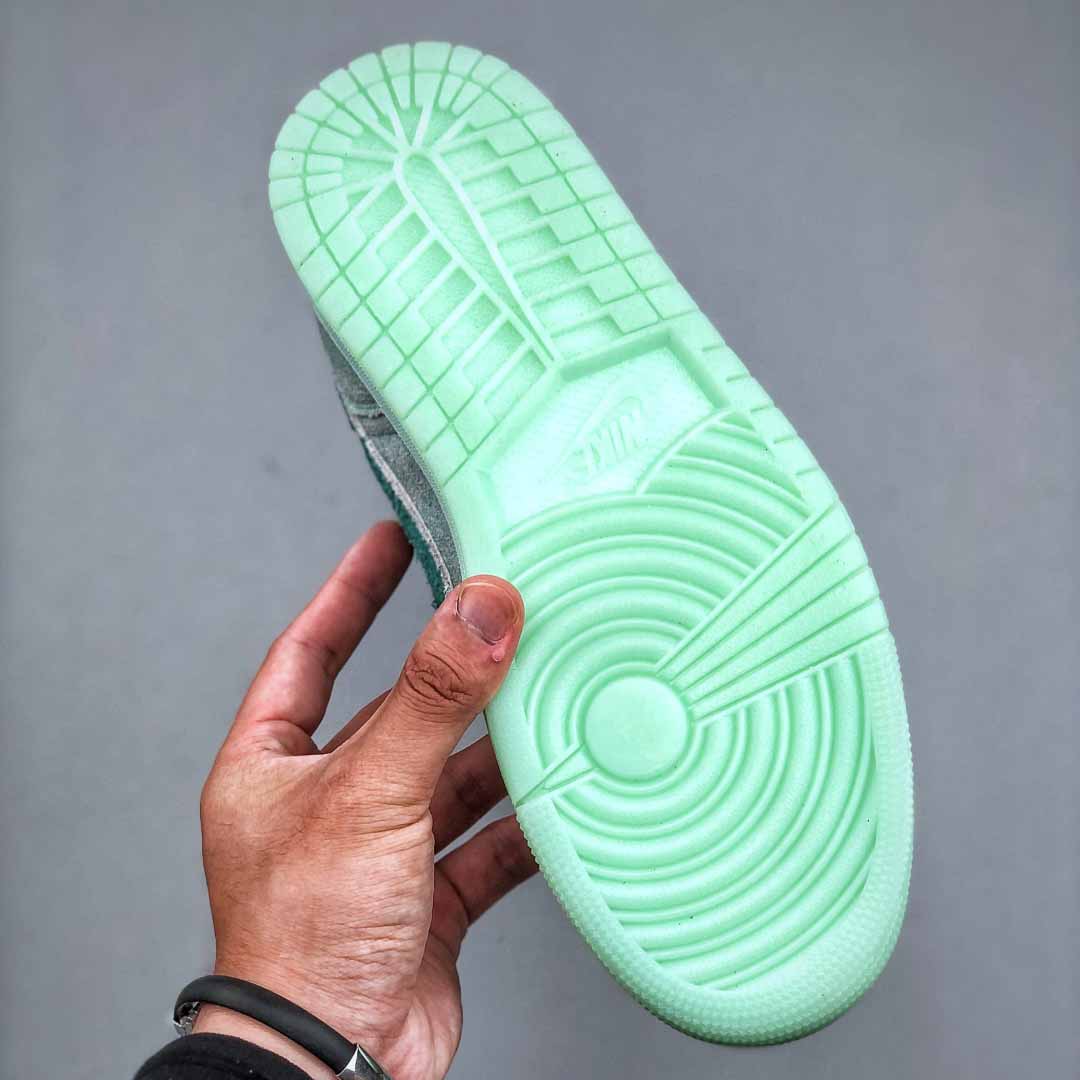 Air Jordan 1 Low OG “Washed Teal” WMNS     HQ8111-300 - FashionPlug
