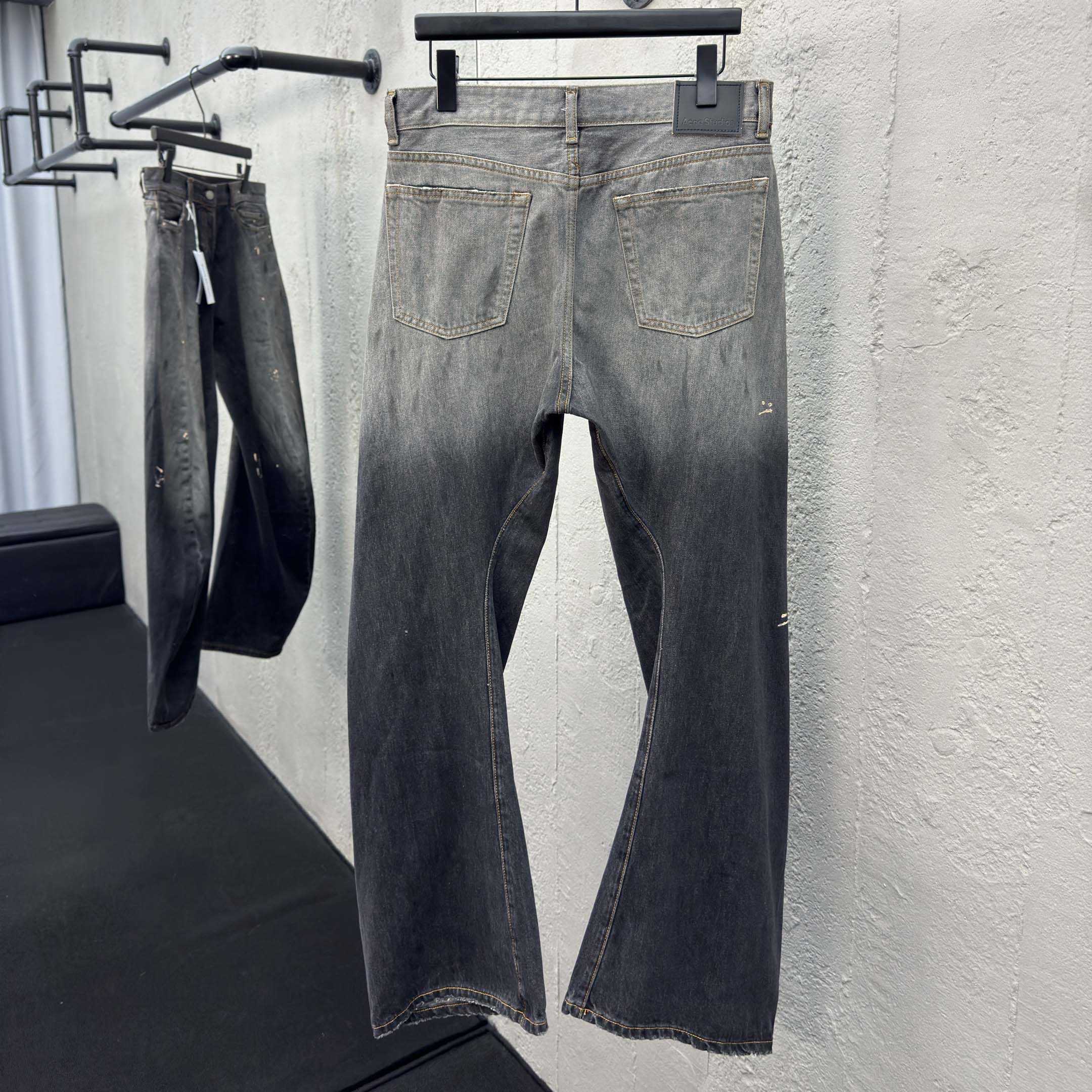 Acne Studios  Loose fit Jeans - 2006F  - FashionPlug