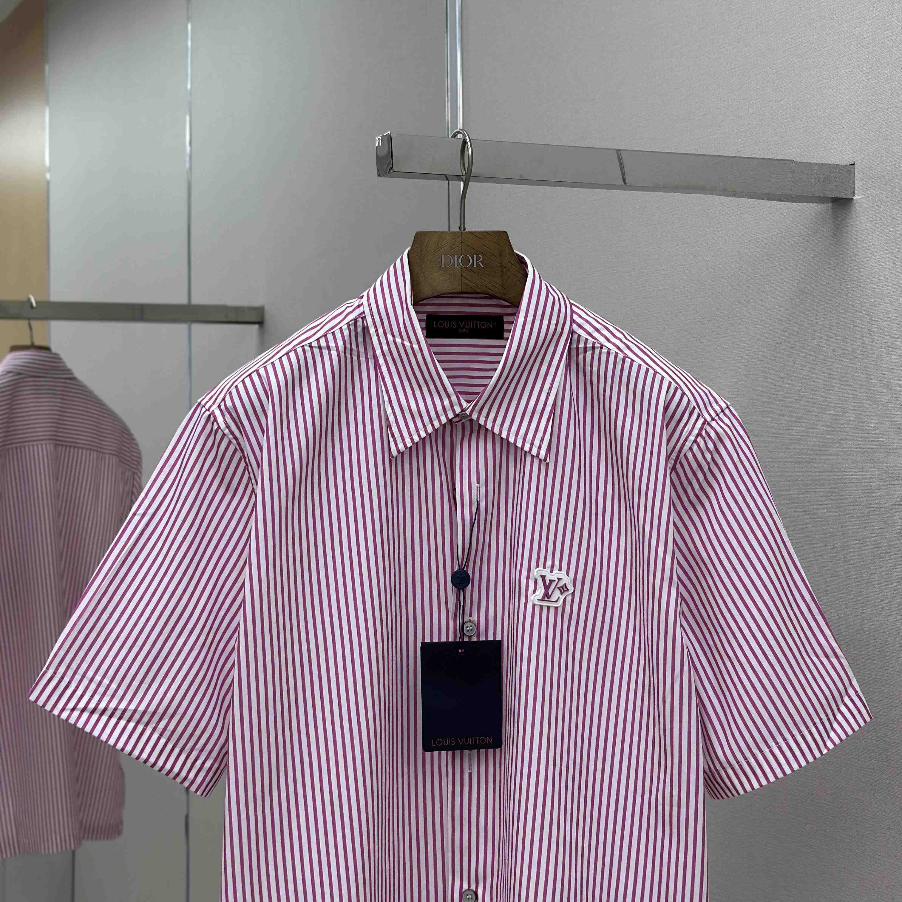 Louis Vuitton Monogram Striped Short-Sleeved Shirt   1AHVX7 - FashionPlug