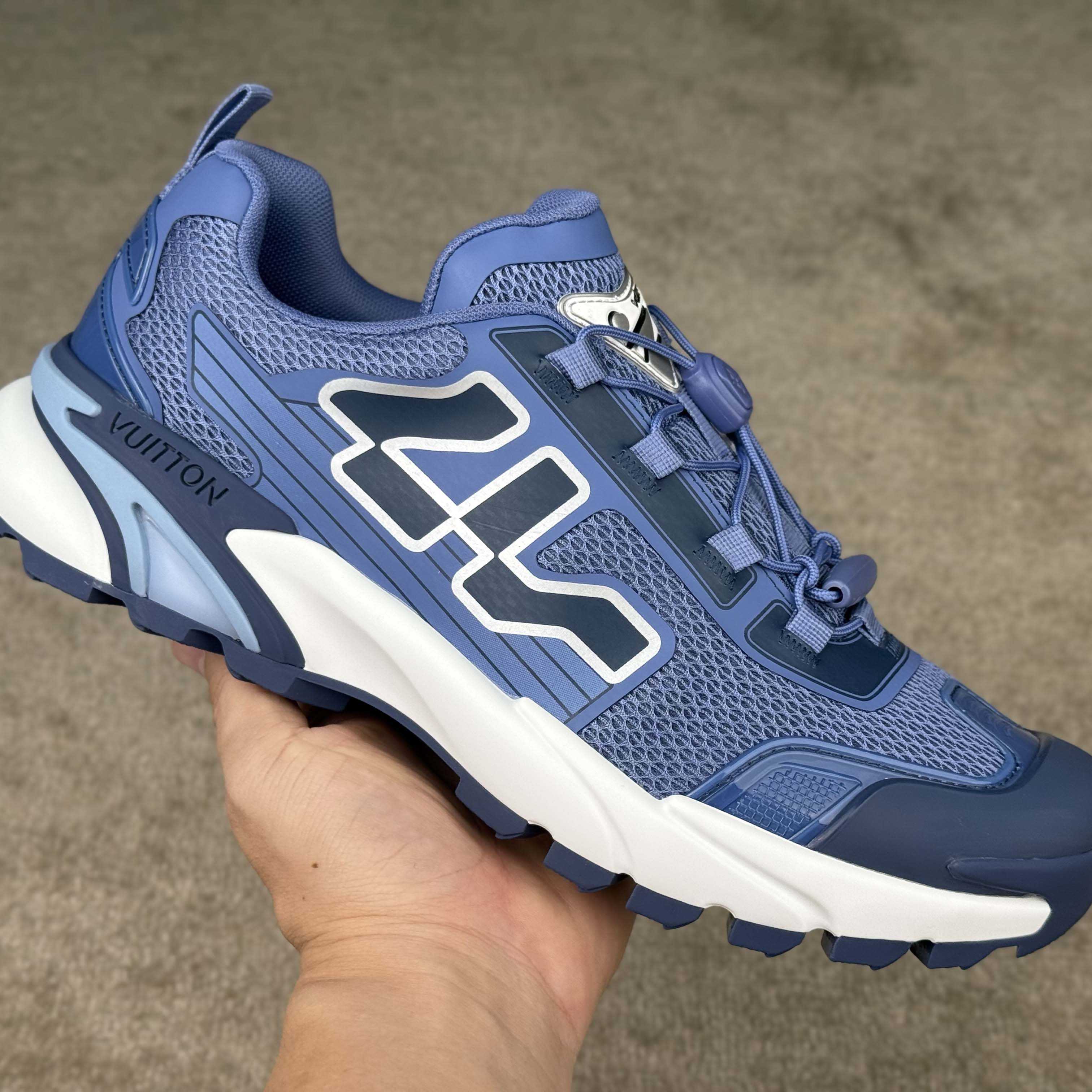 Louis Vuitton LV Runner Tatic Sneaker     1AHCPS - FashionPlug
