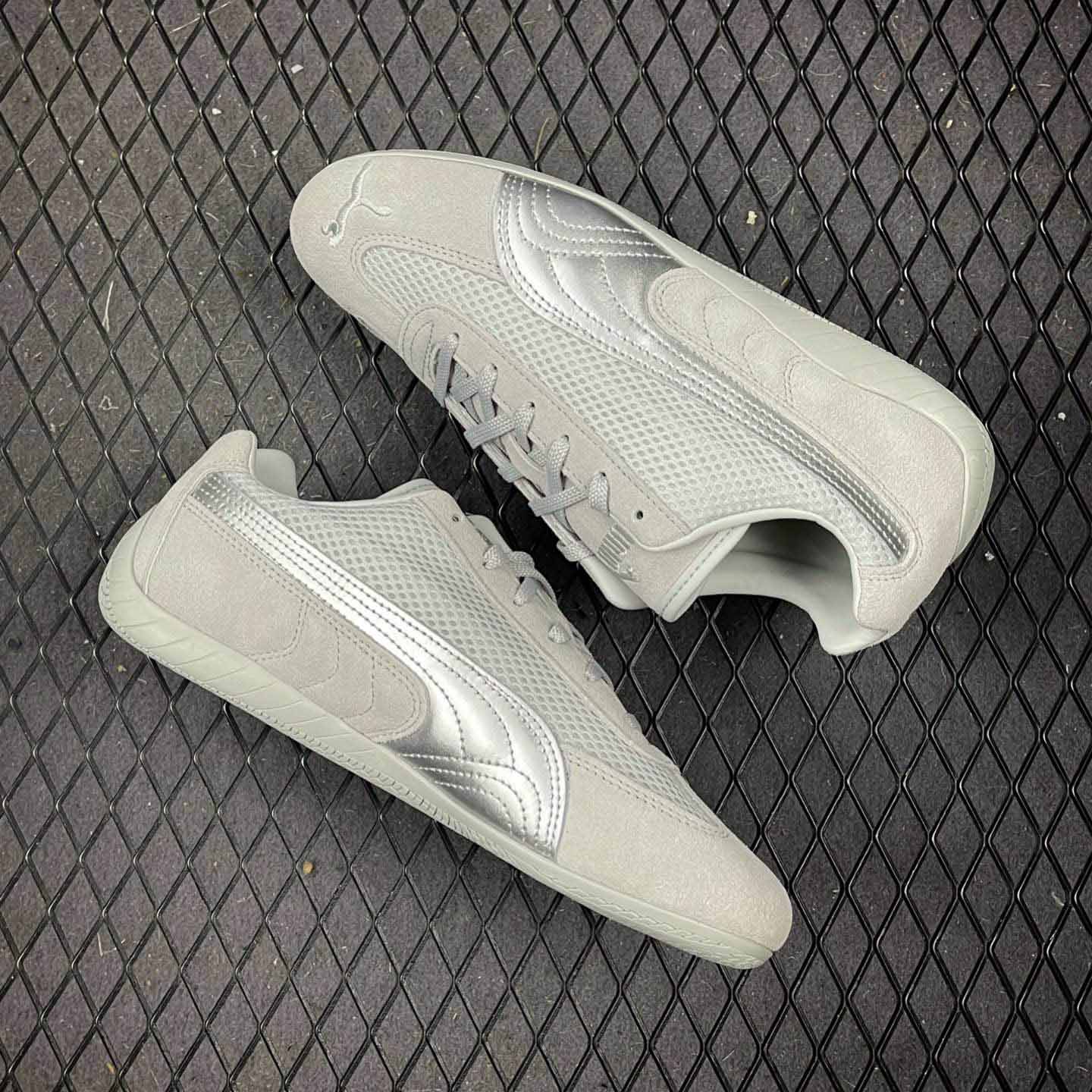 Puma Speedcat Sneaker       403902-02  - FashionPlug