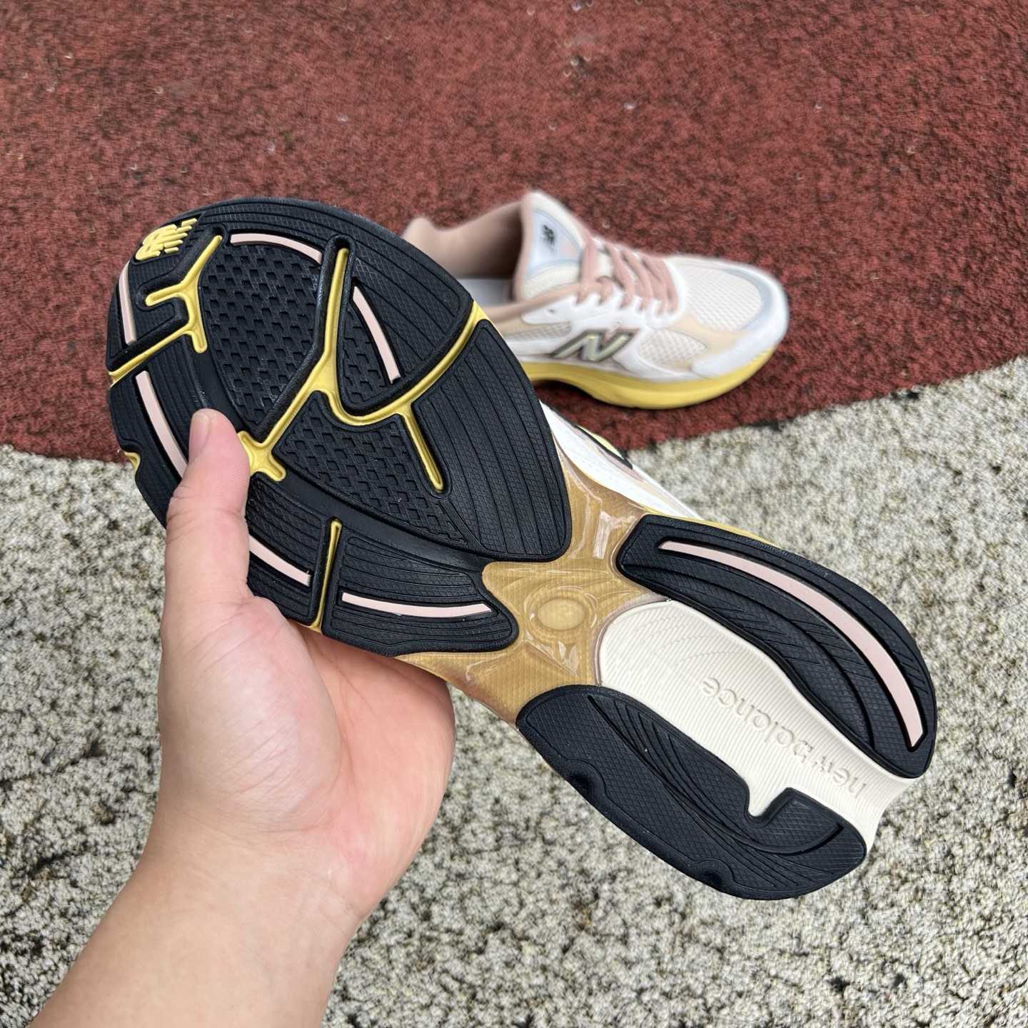 New Balance NB 2010  U2010SGR  - FashionPlug