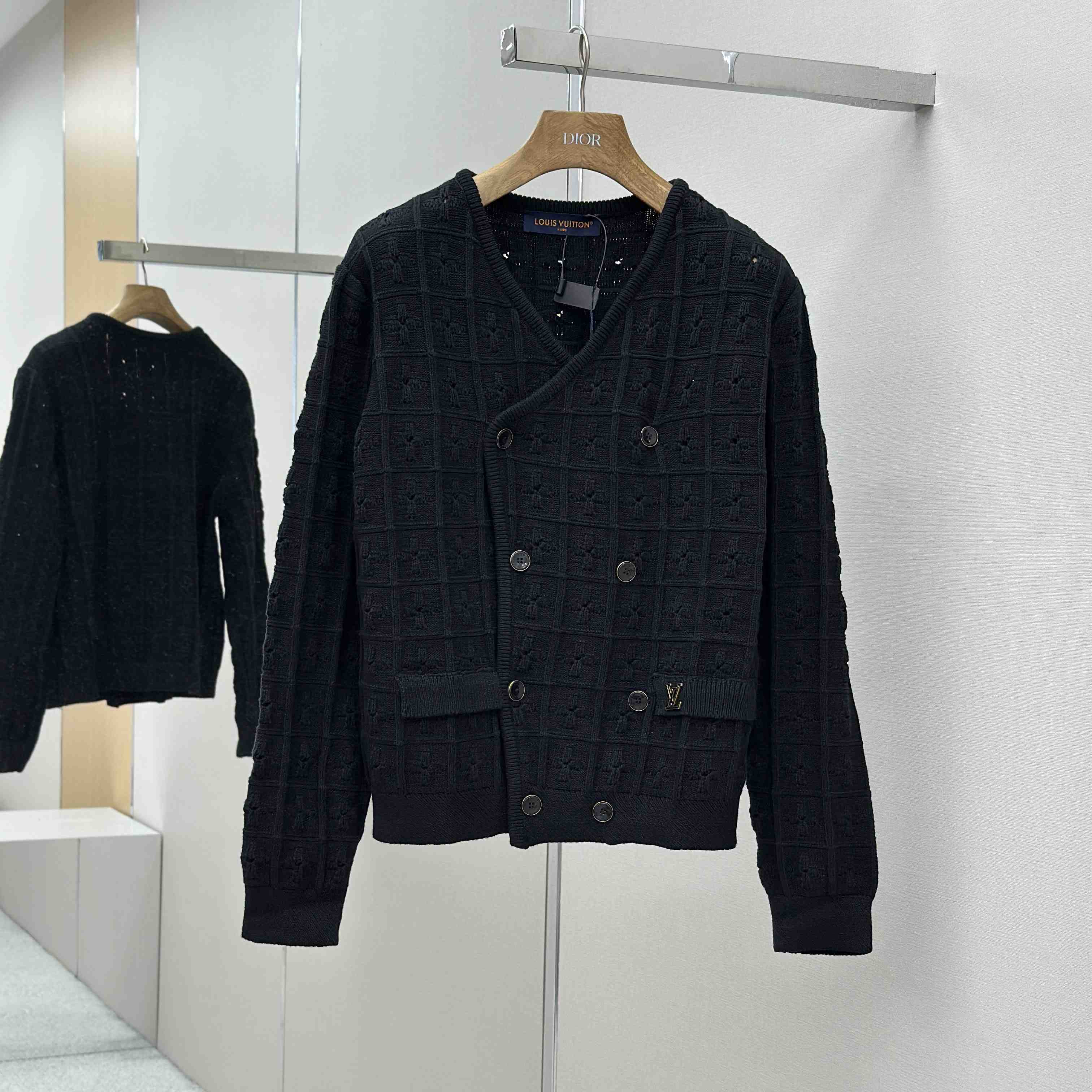 Louis Vuitton Double-Breasted Knit Jacket   1AHVNM - FashionPlug