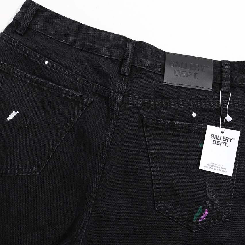 Gallery Dept. Shorts - FashionPlug