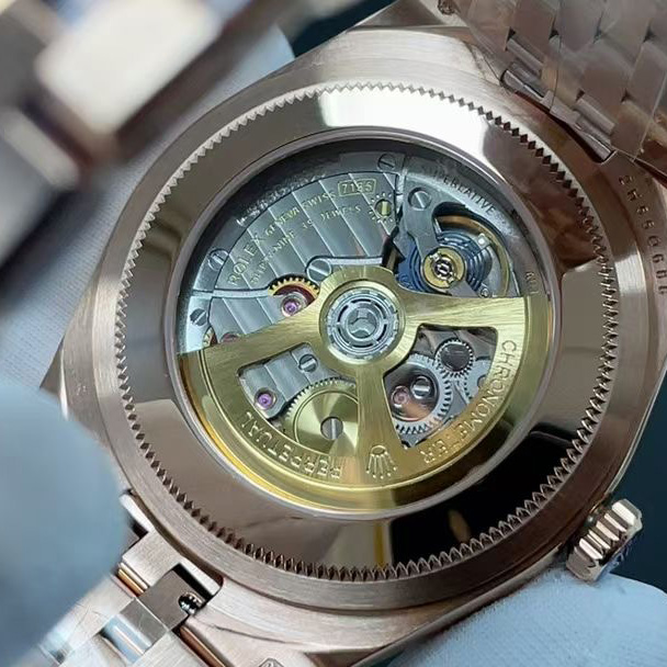 Rolex Land-Dweller 40 - FashionPlug
