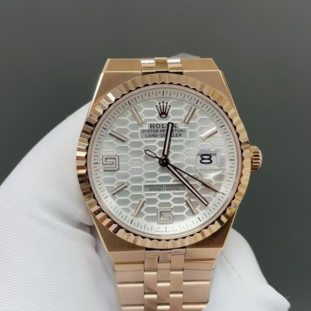 Rolex Land-Dweller 40 - FashionPlug