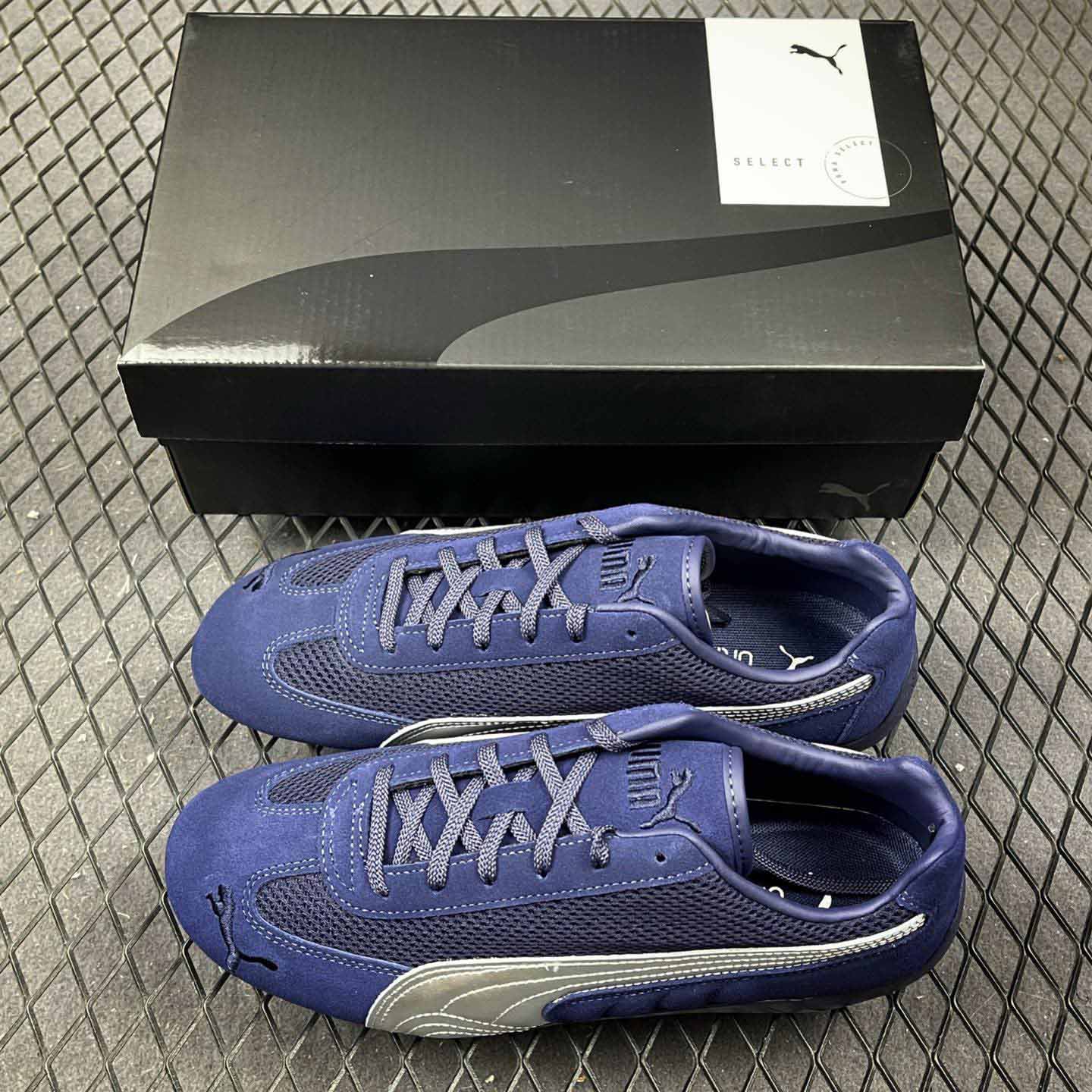 Puma Speedcat Sneaker       403902-02  - FashionPlug