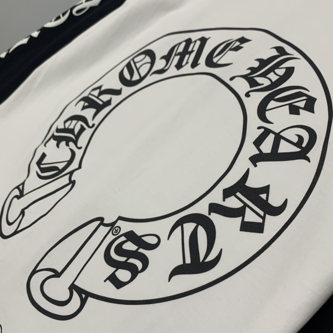 Chrome Hearts Horseshoe Neck Tee - FashionPlug
