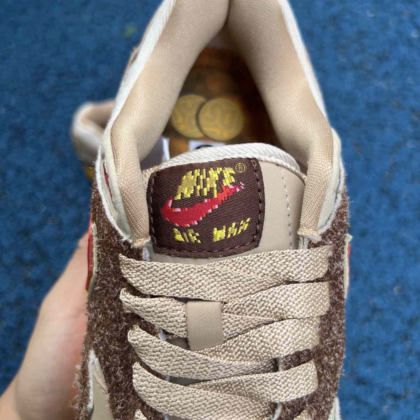 Nike Air Max 1 .SWOOSH Big Head Origins HV5776-200  - FashionPlug