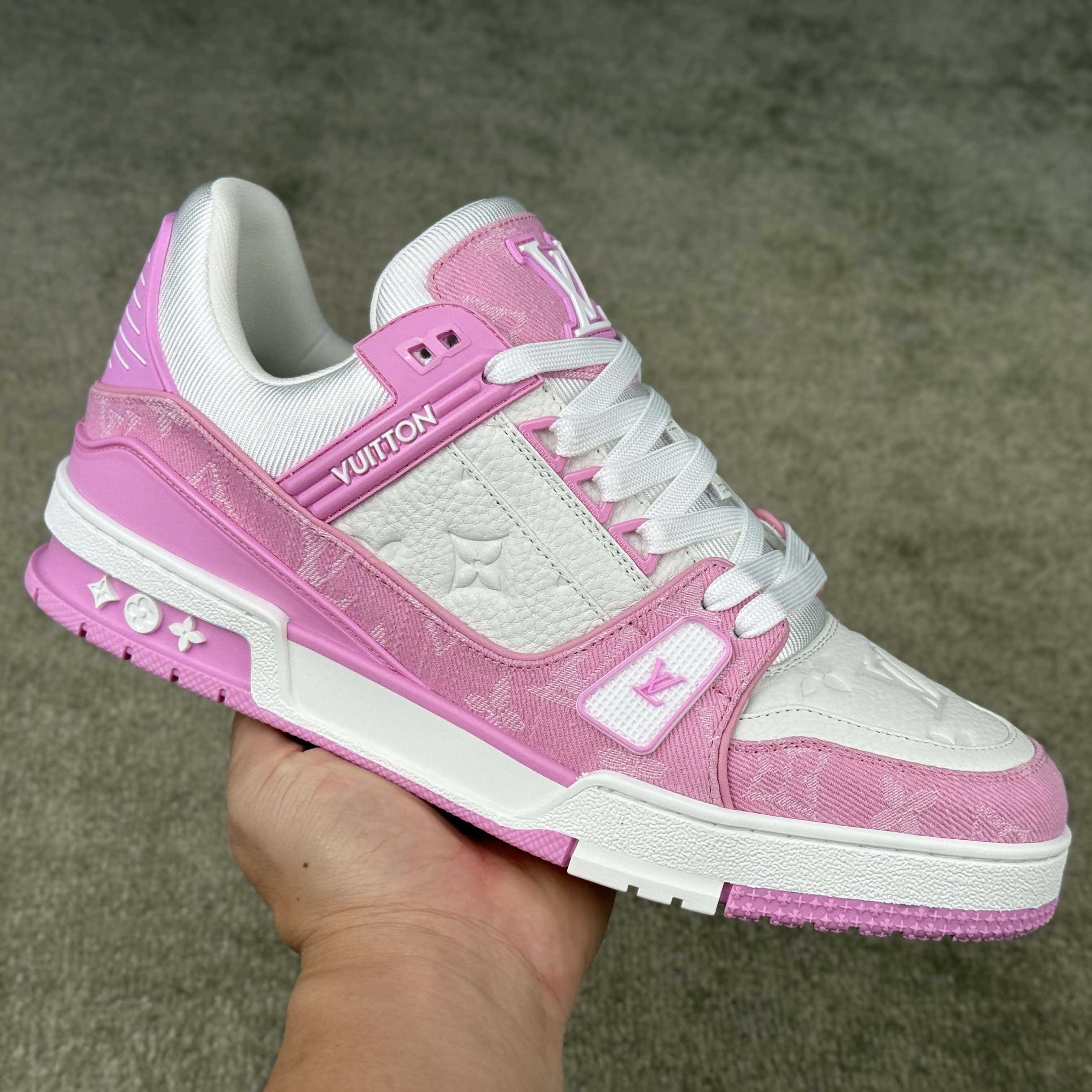 Louis Vuitton LV Trainer Sneaker   1AIKNK - FashionPlug