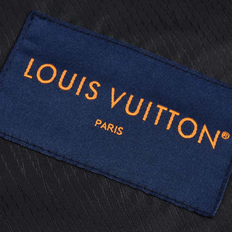 Louis Vuitton Tailored Technical Wool Hooded Blouson  1AFYBO - FashionPlug