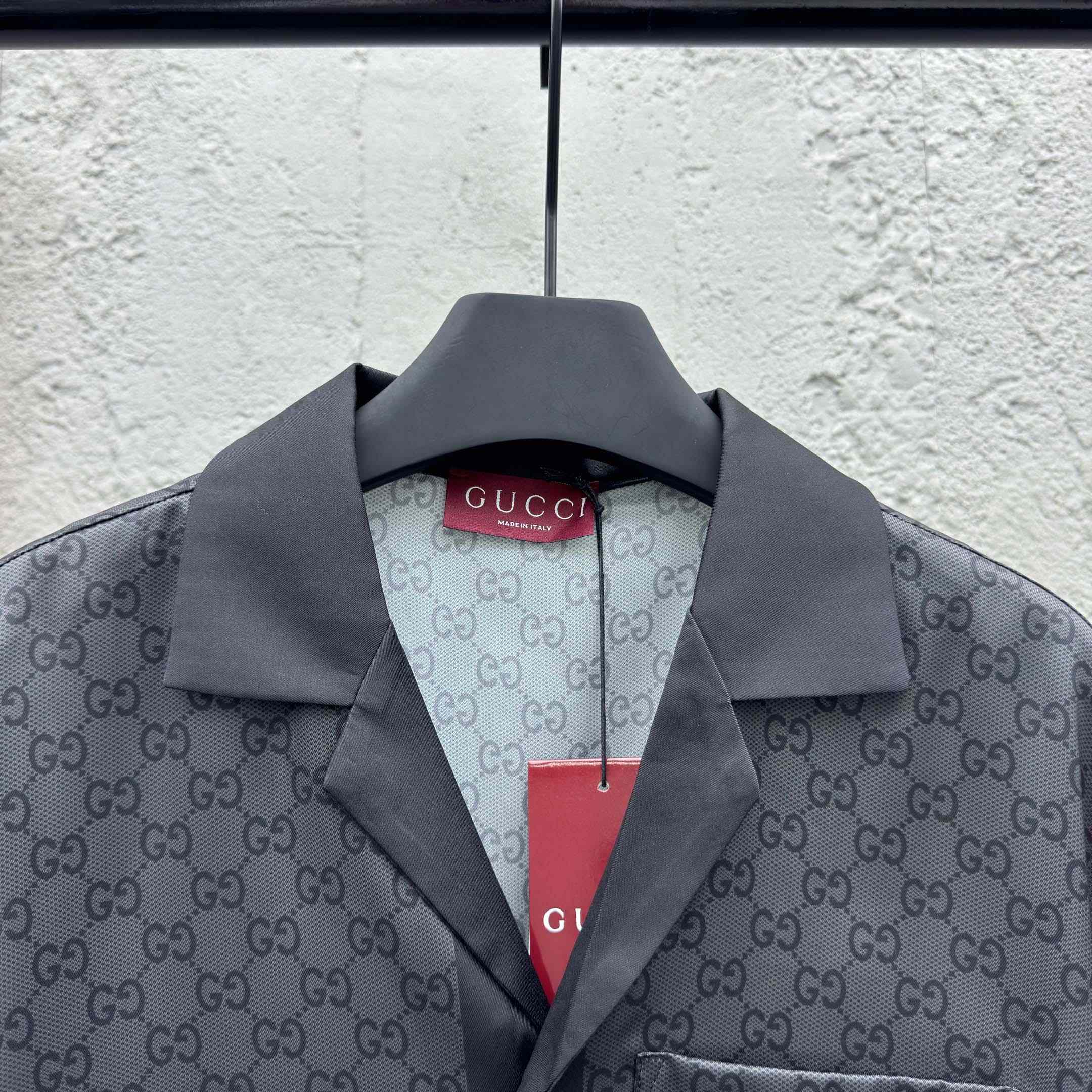 Gucci Printed Silk Twill Bowling Shirt - FashionPlug