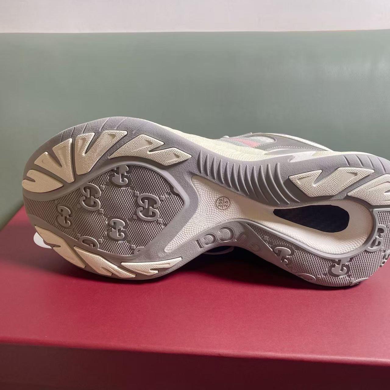 Gucci Men's Gucci 2.0 Sneaker - FashionPlug
