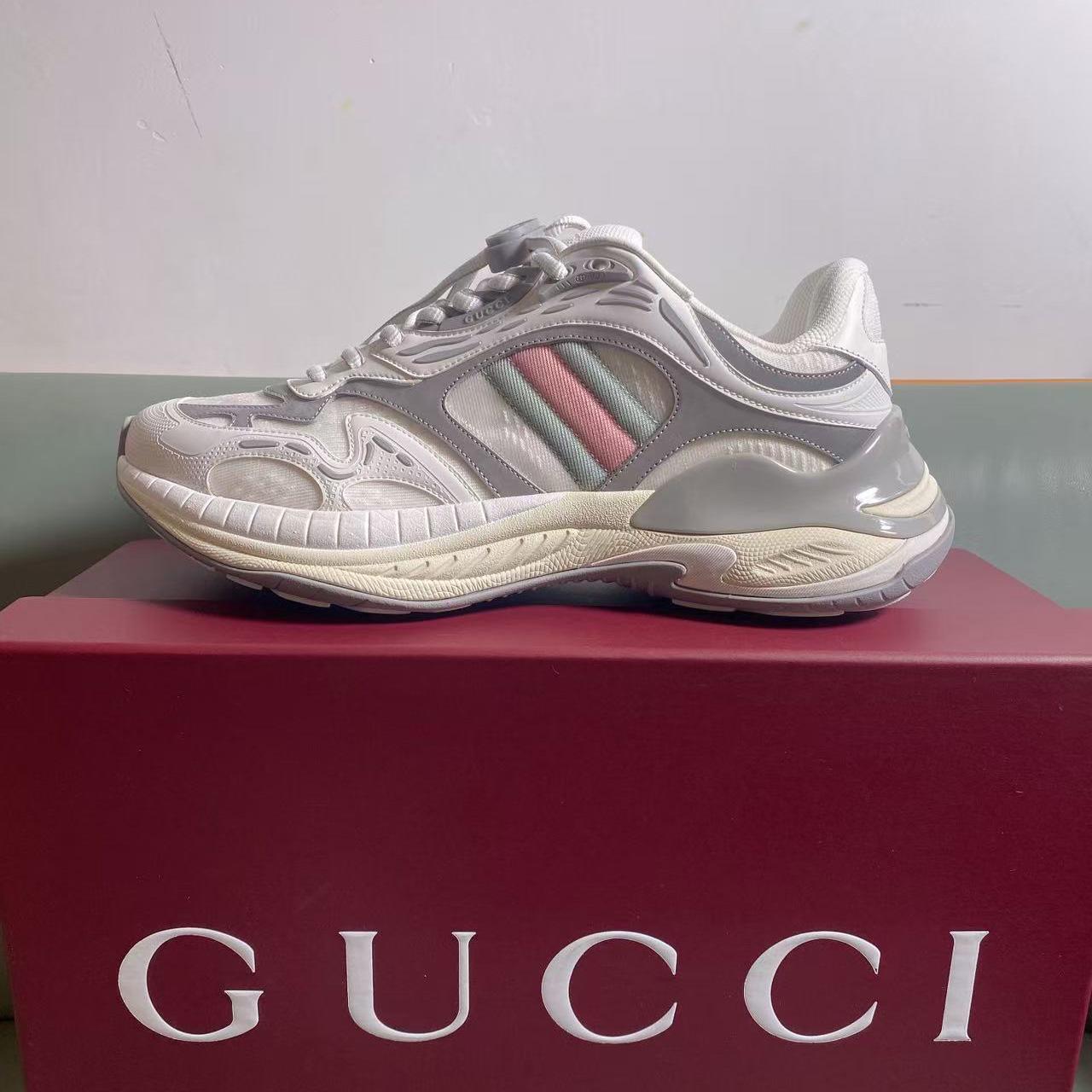 Gucci Men's Gucci 2.0 Sneaker - FashionPlug