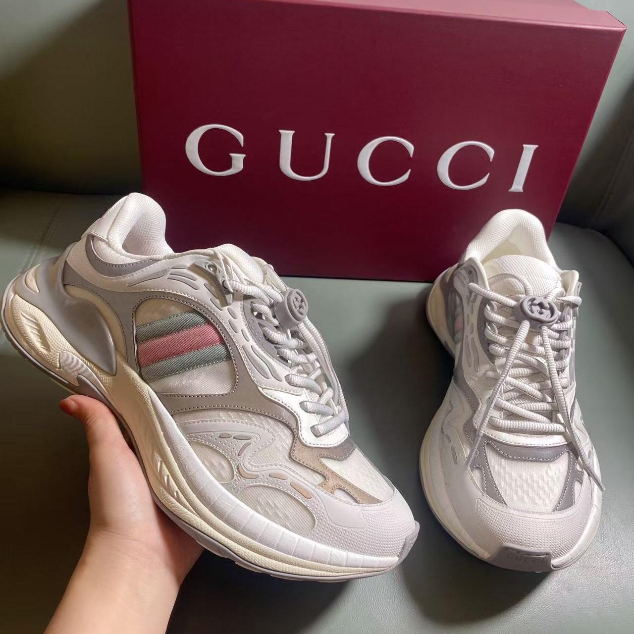 Gucci Men's Gucci 2.0 Sneaker - FashionPlug
