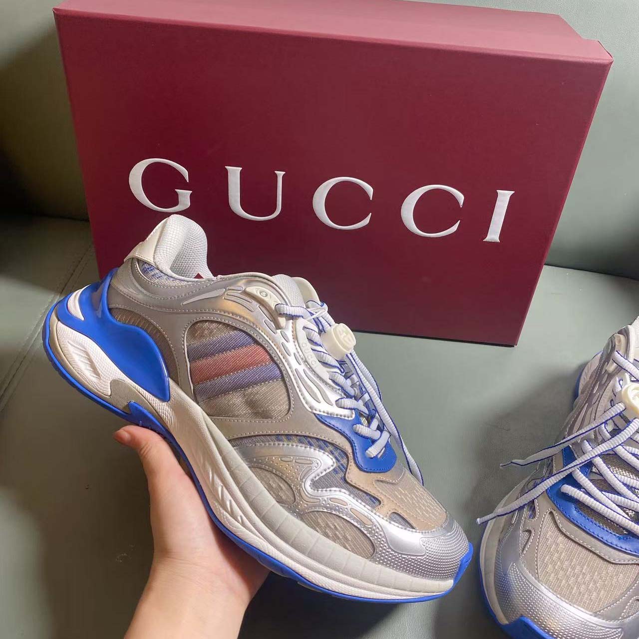 Gucci Men's Gucci 2.0 Sneaker - FashionPlug