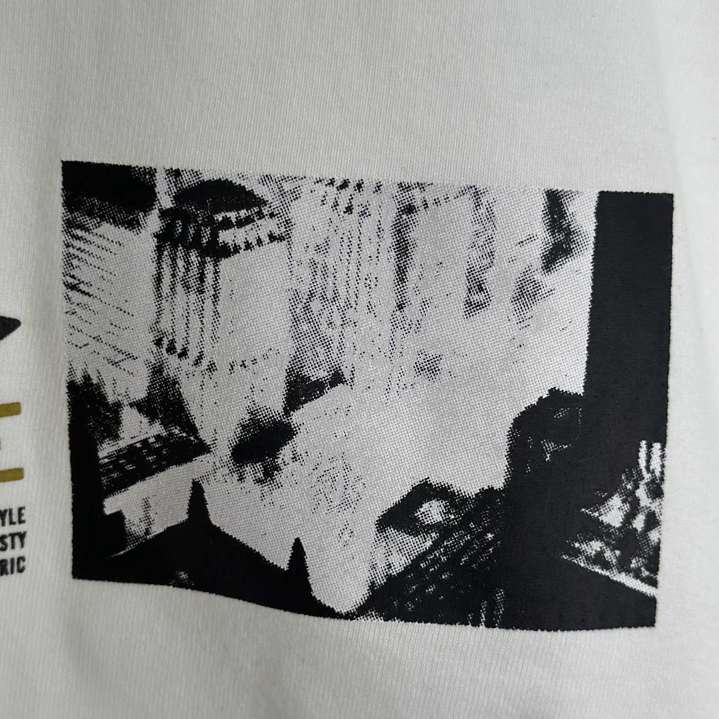 Supreme x Zoo York Dynasty Tee - FashionPlug