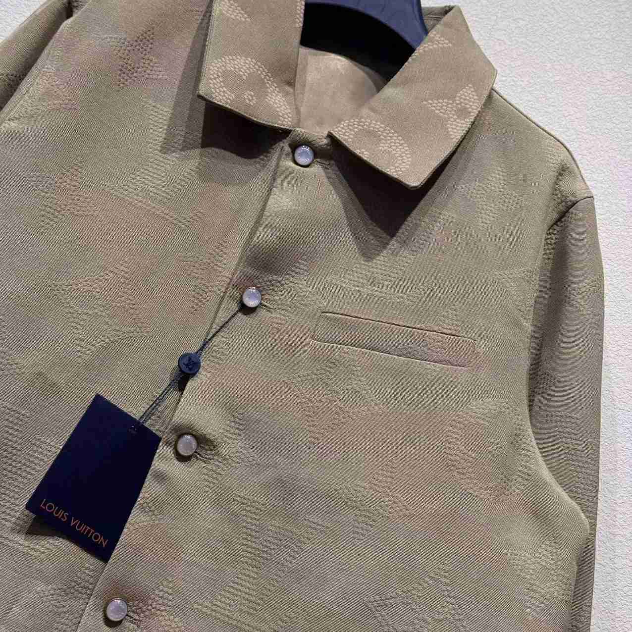 Louis Vuitton Monogram Embroidered Chic Overshirt   1AHBI3 - FashionPlug