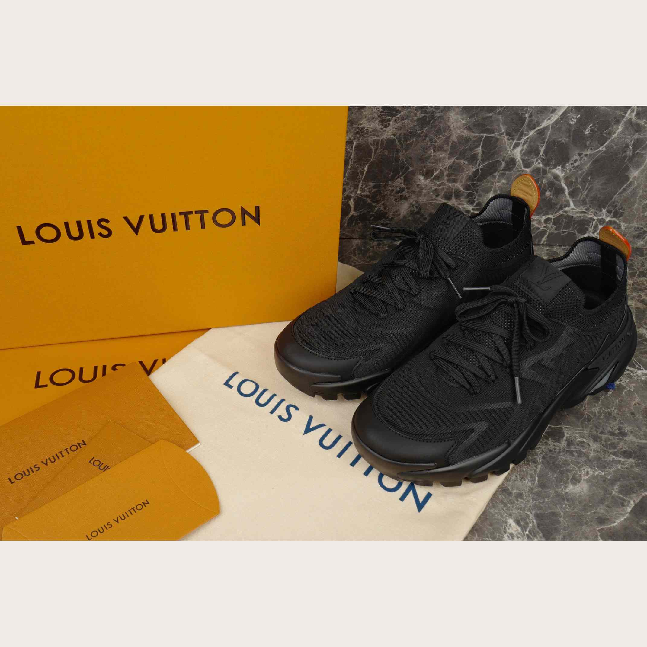 Louis Vuitton LV Runner Tatic Sneaker   1AILJ2 - FashionPlug