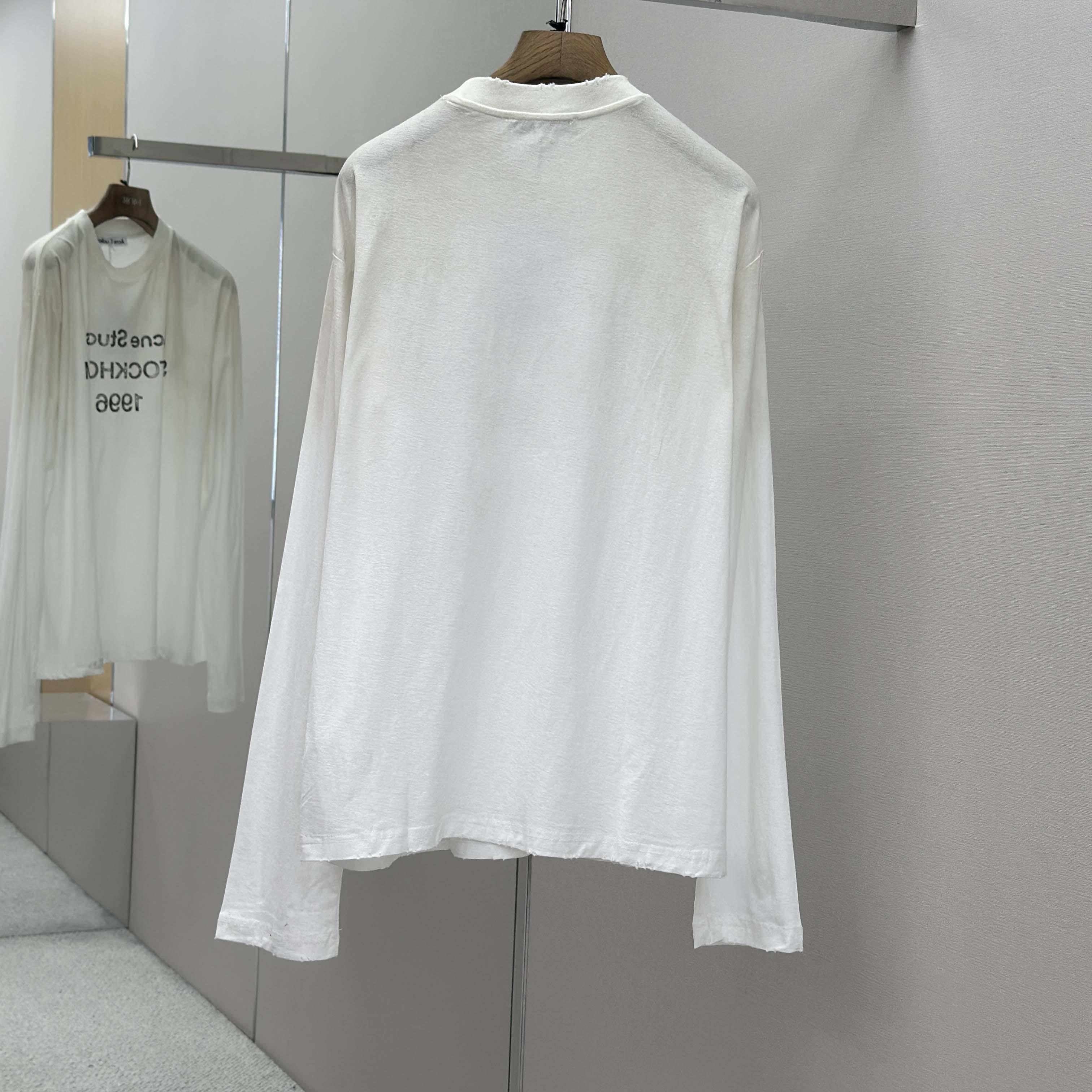 Acne Studios Logo T-shirt - Relaxed Fit - FashionPlug