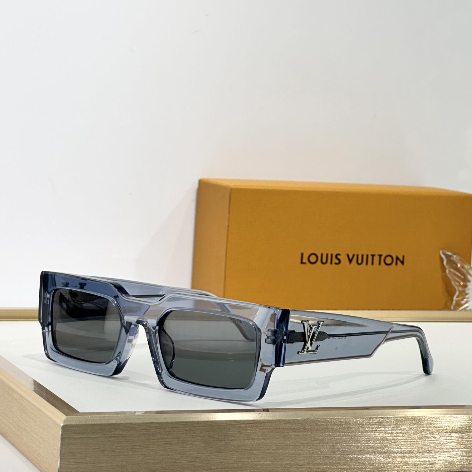 Louis Vuitton LV Clash Low Square Sunglasses   Z2864E - FashionPlug