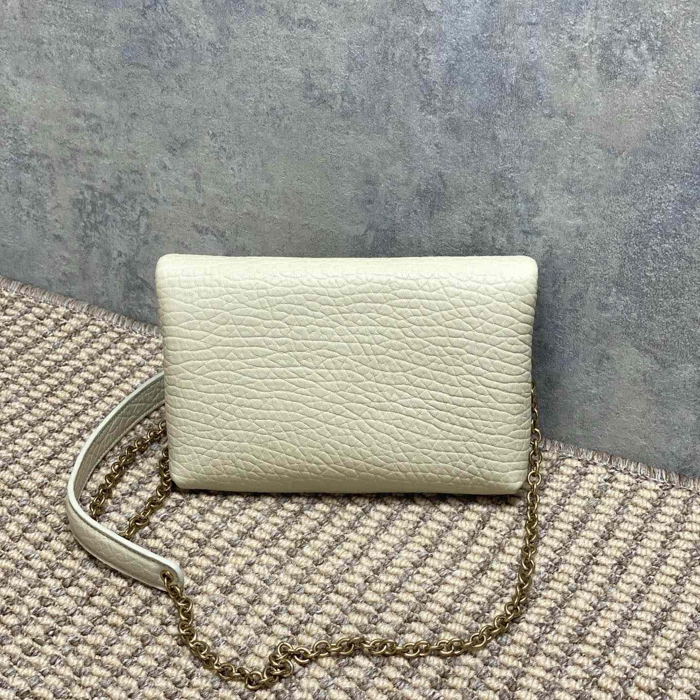 Saint Laurent Cassandre Chain Pouch In Lambskin - FashionPlug