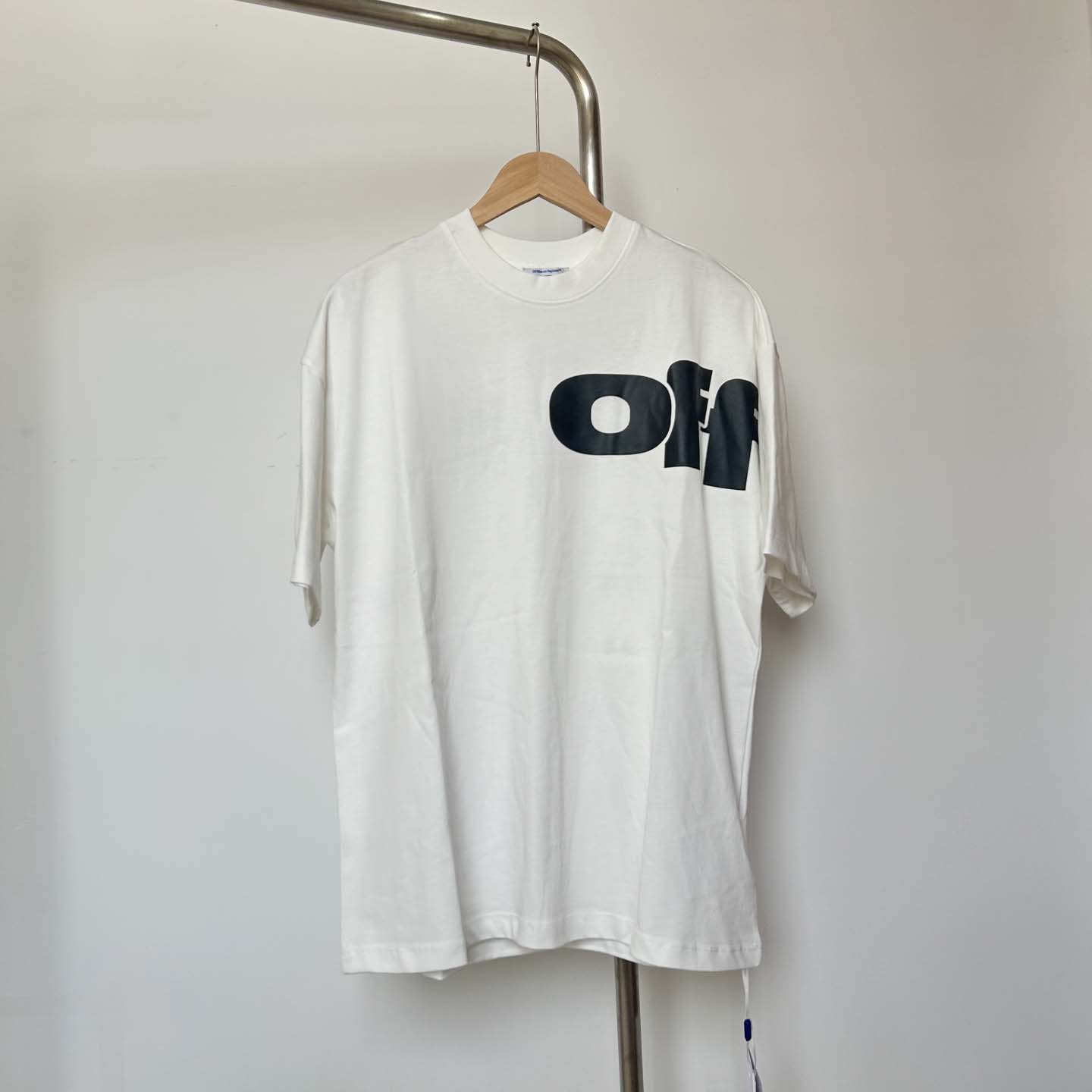 Off-White Shared Logo Cotton T-shirt - FashionPlug