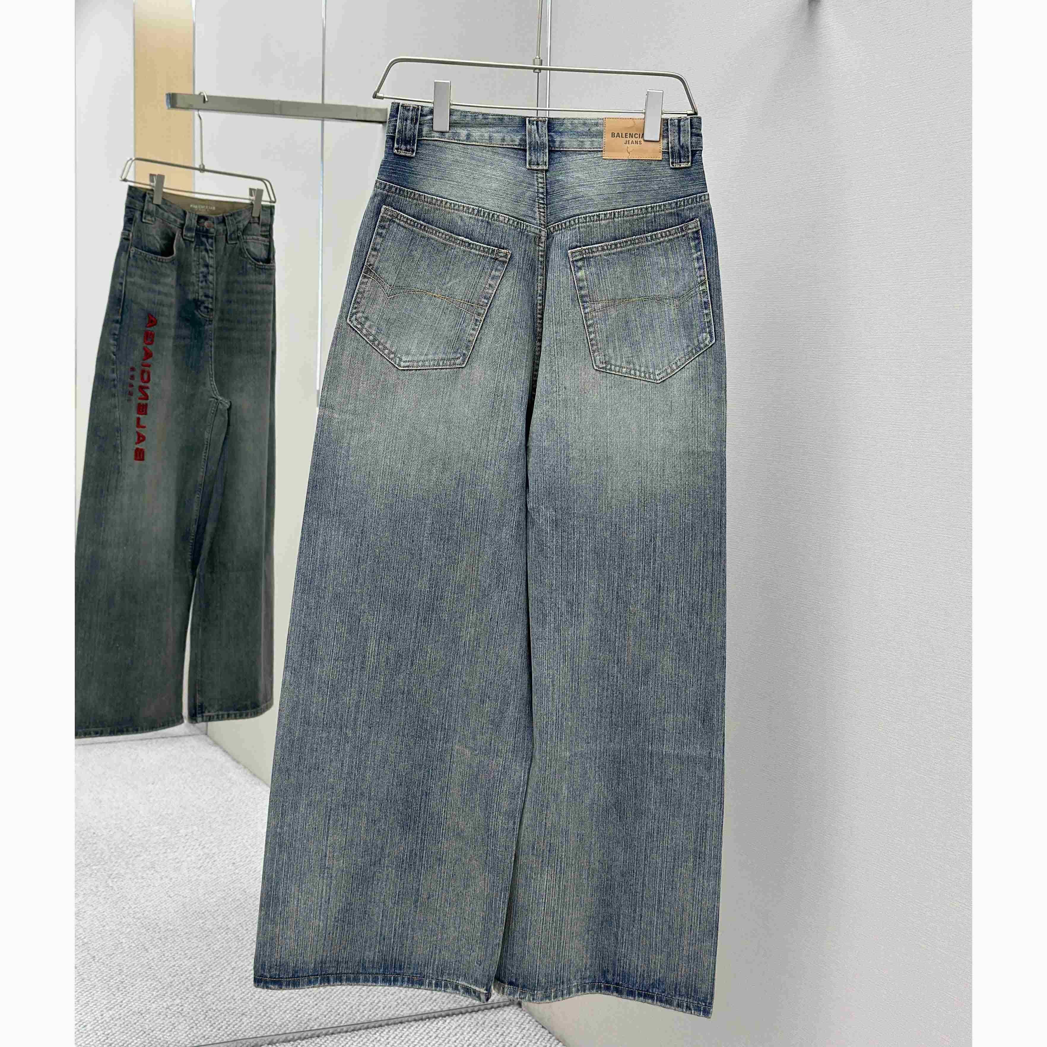 Balenciaga Baggy Jeans - FashionPlug