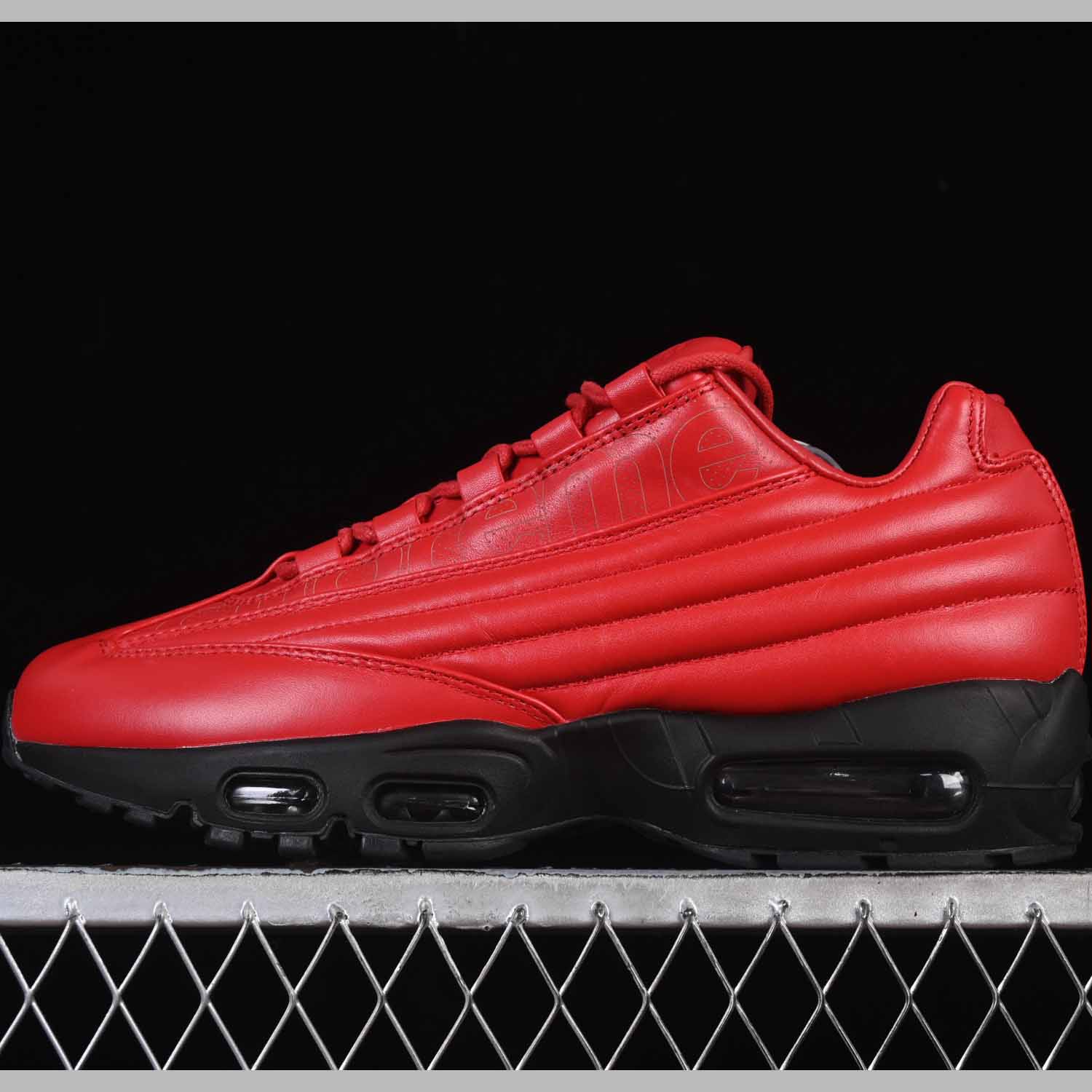 Supreme x Nike Air Max 95 Lux    CI0999-600 - FashionPlug