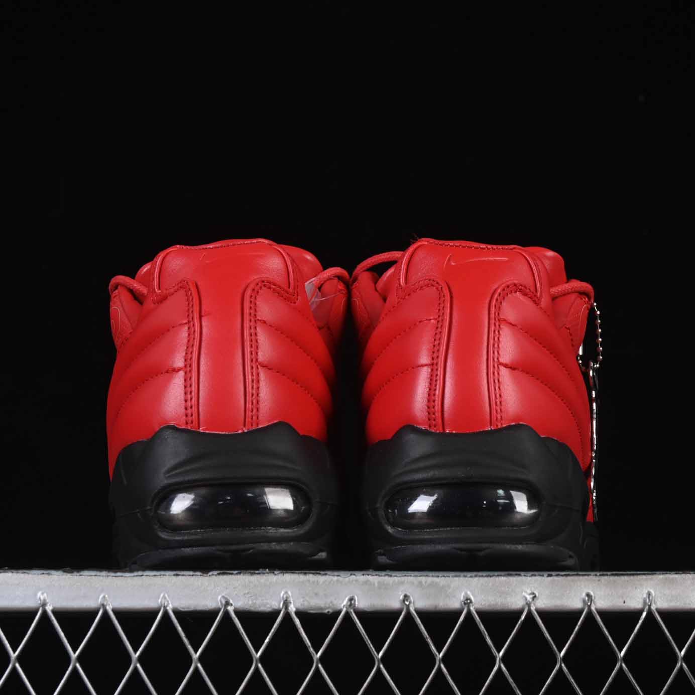 Supreme x Nike Air Max 95 Lux    CI0999-600 - FashionPlug