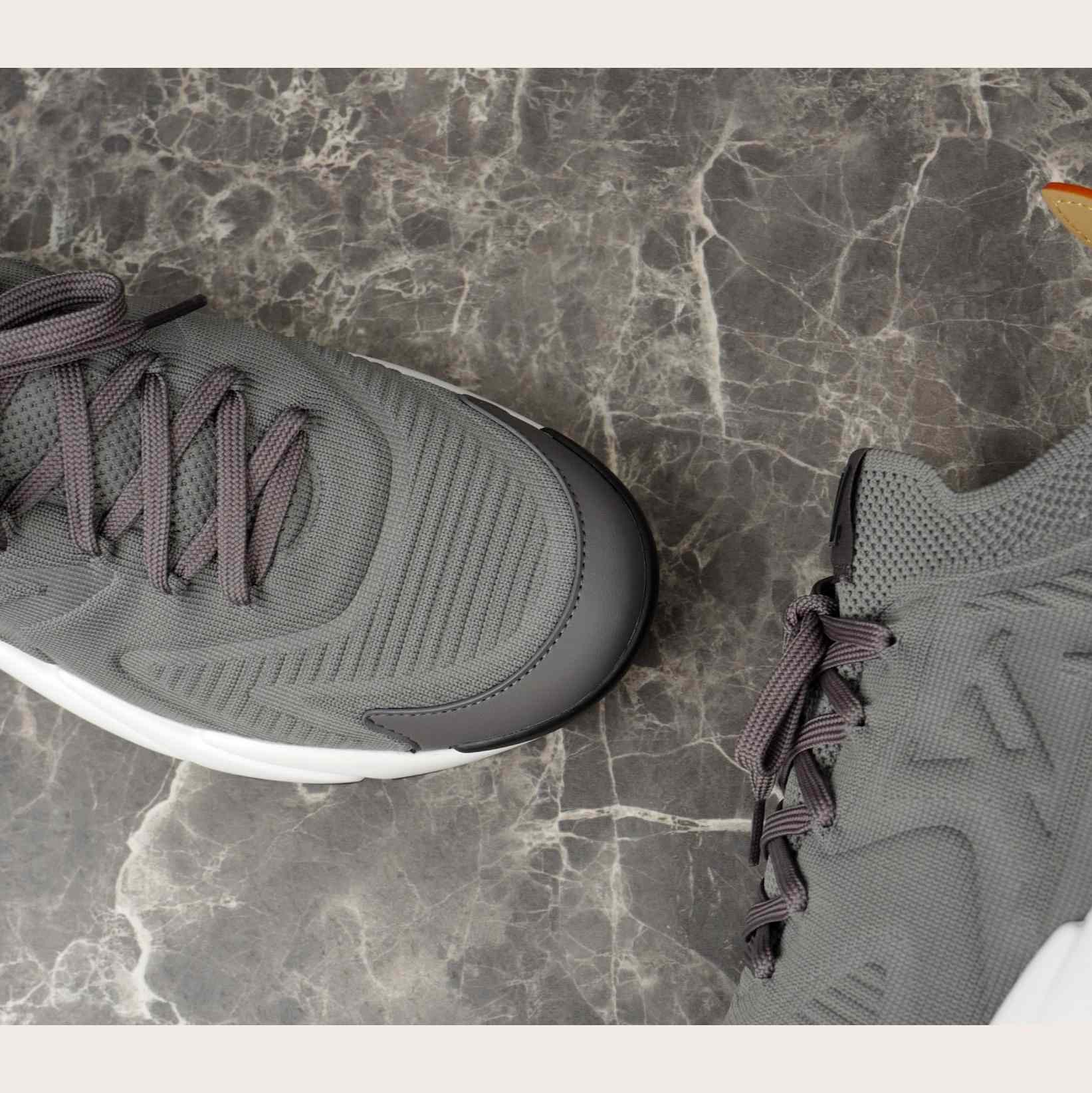 Louis Vuitton LV Runner Tatic Sneaker   1AILJM - FashionPlug