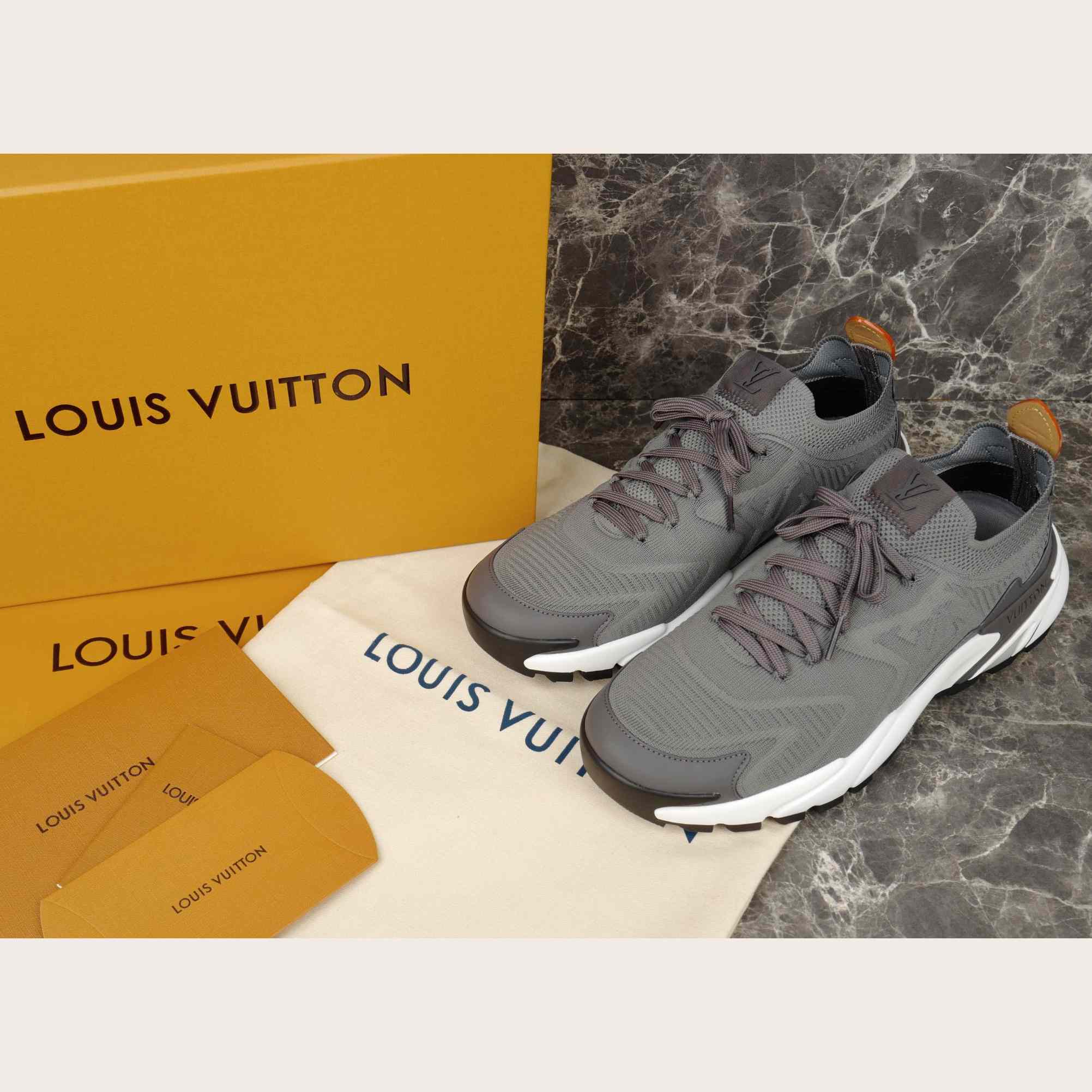 Louis Vuitton LV Runner Tatic Sneaker   1AILJM - FashionPlug