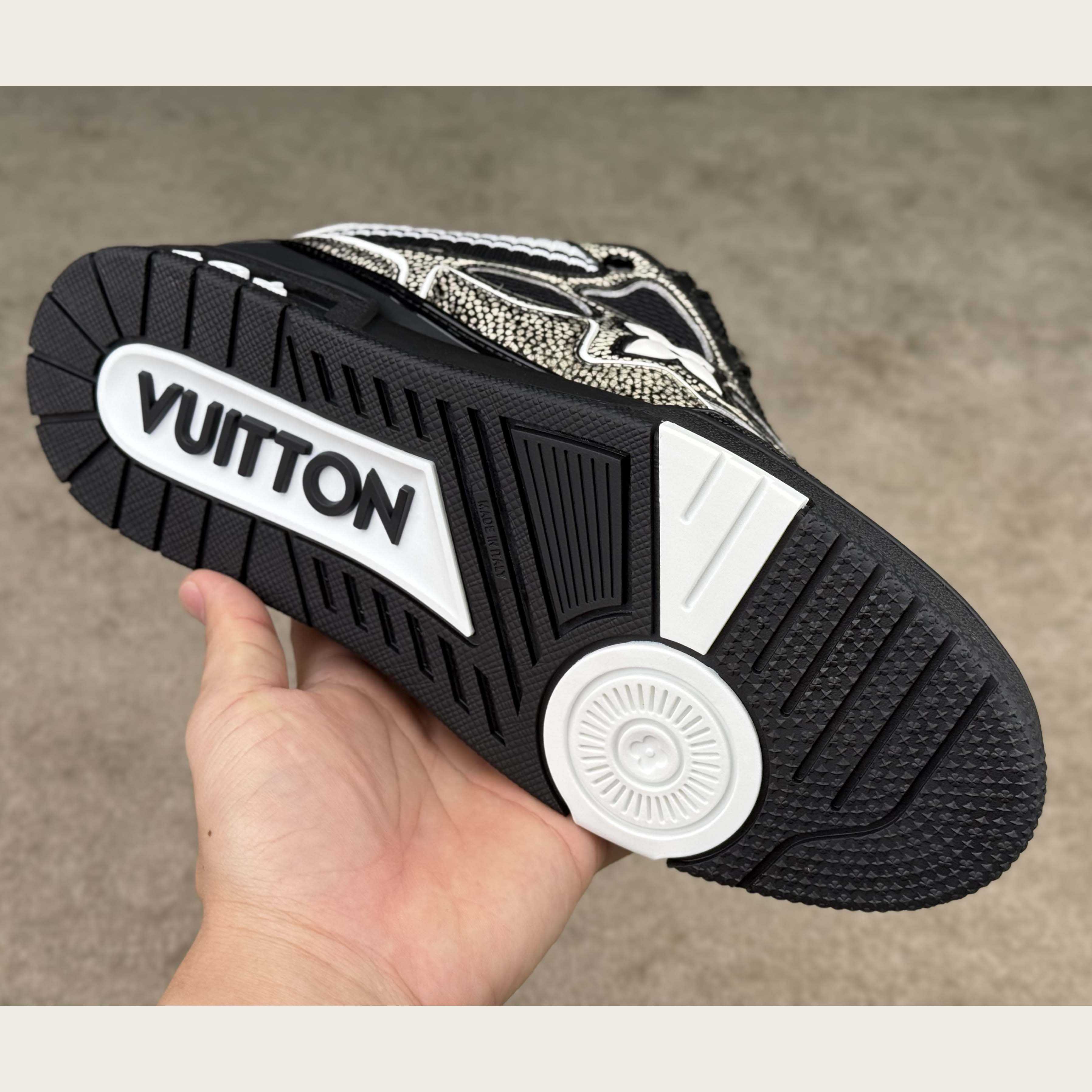 Louis Vuitton LV Skate Sneaker   1AHSX7 - FashionPlug