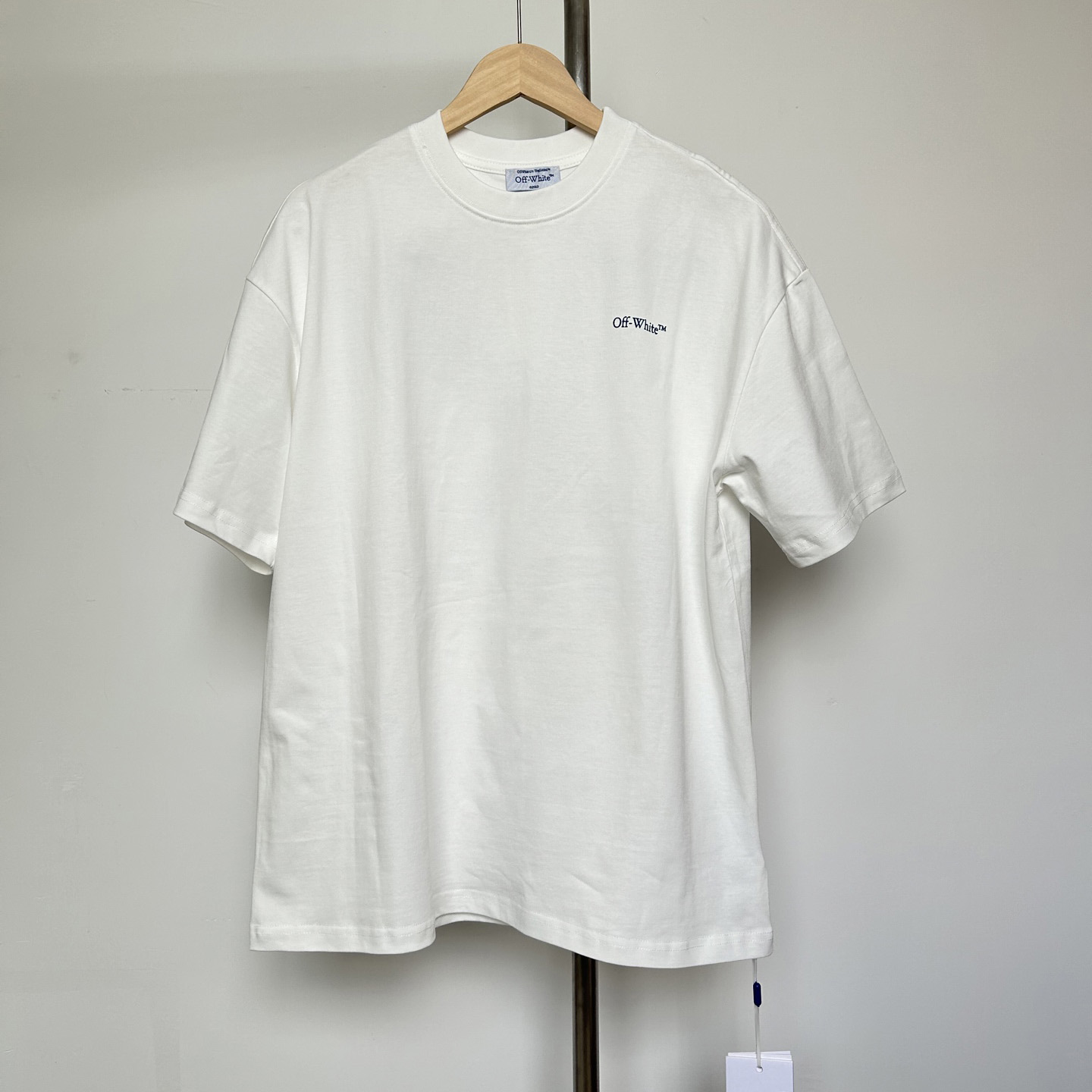Off-White White Barber Arrow T-Shirt - FashionPlug