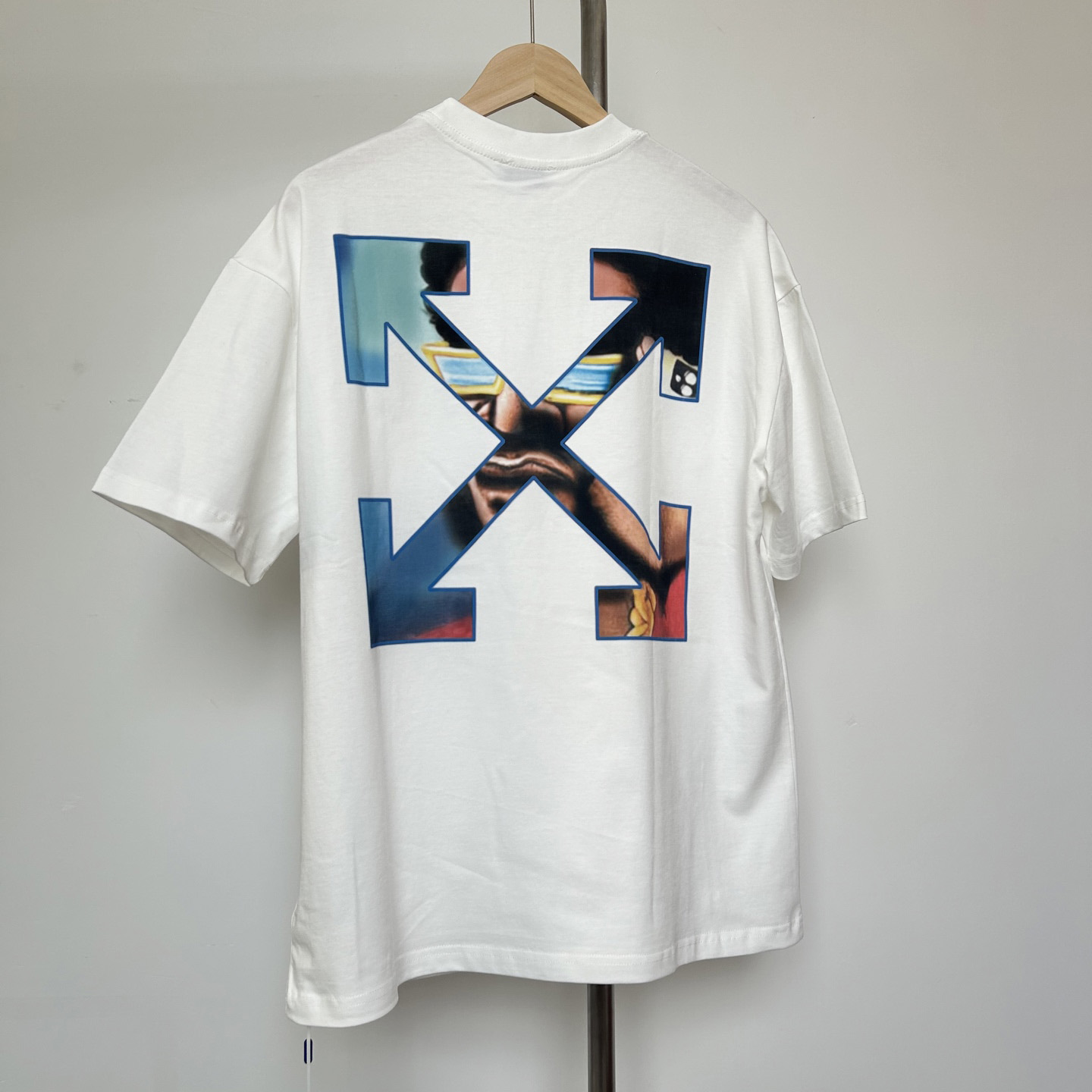 Off-White White Barber Arrow T-Shirt - FashionPlug