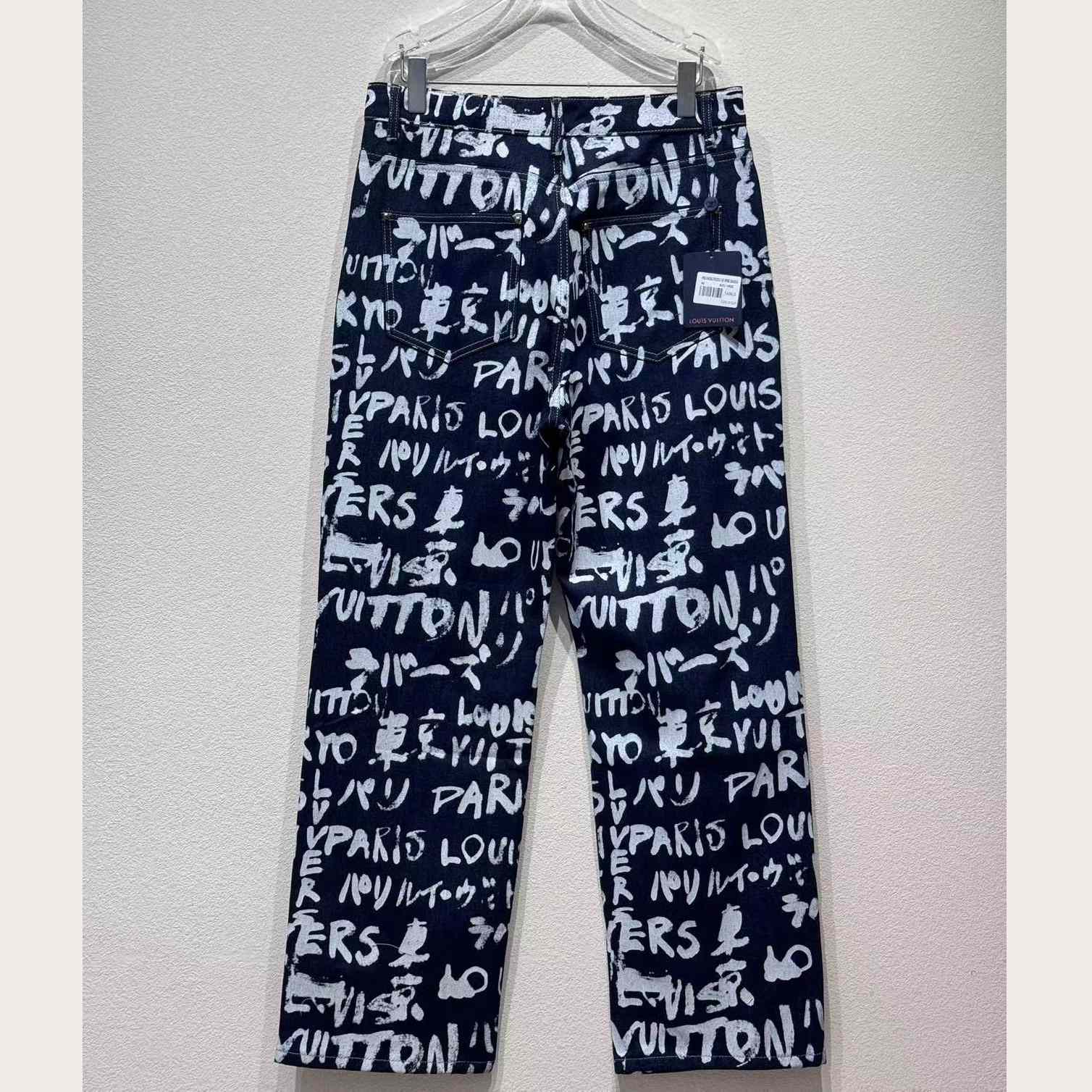 Louis Vuitton Denim Skate Pants   1AILT0 - FashionPlug