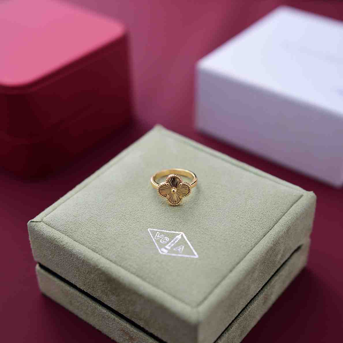Van Cleef & Arpels Rings - FashionPlug