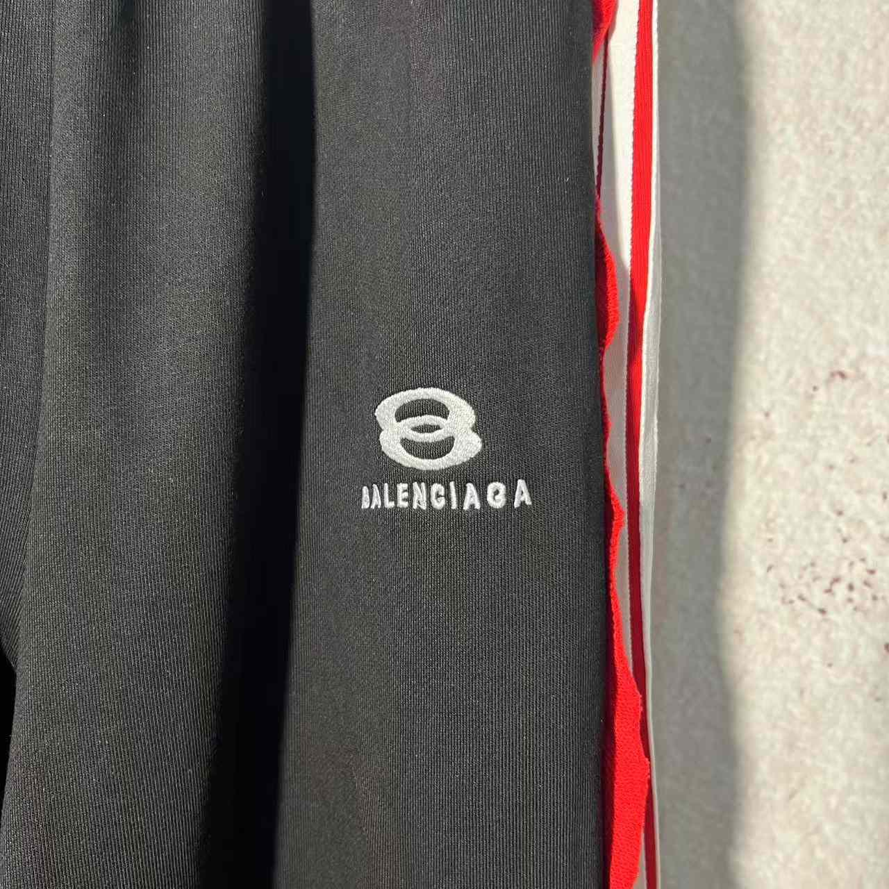 Balenciaga Cut-Up Oversized Sweatpants In Faded Black And White Dry Fleece - FashionPlug