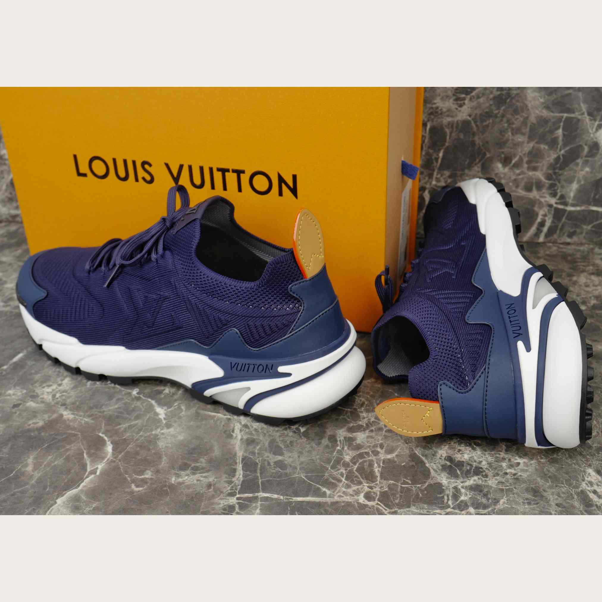 Louis Vuitton LV Runner Tatic Sneaker   1AILK6 - FashionPlug
