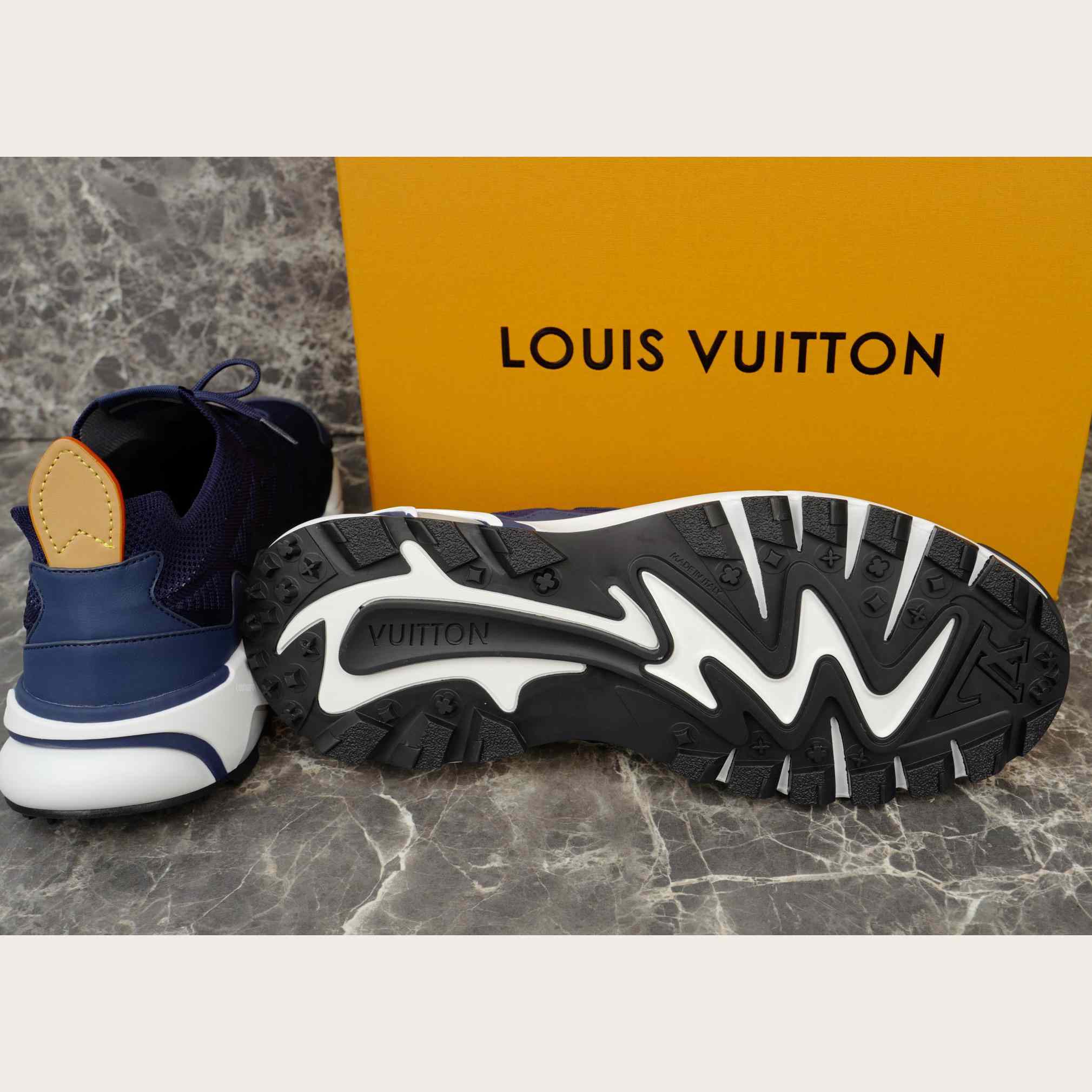 Louis Vuitton LV Runner Tatic Sneaker   1AILK6 - FashionPlug