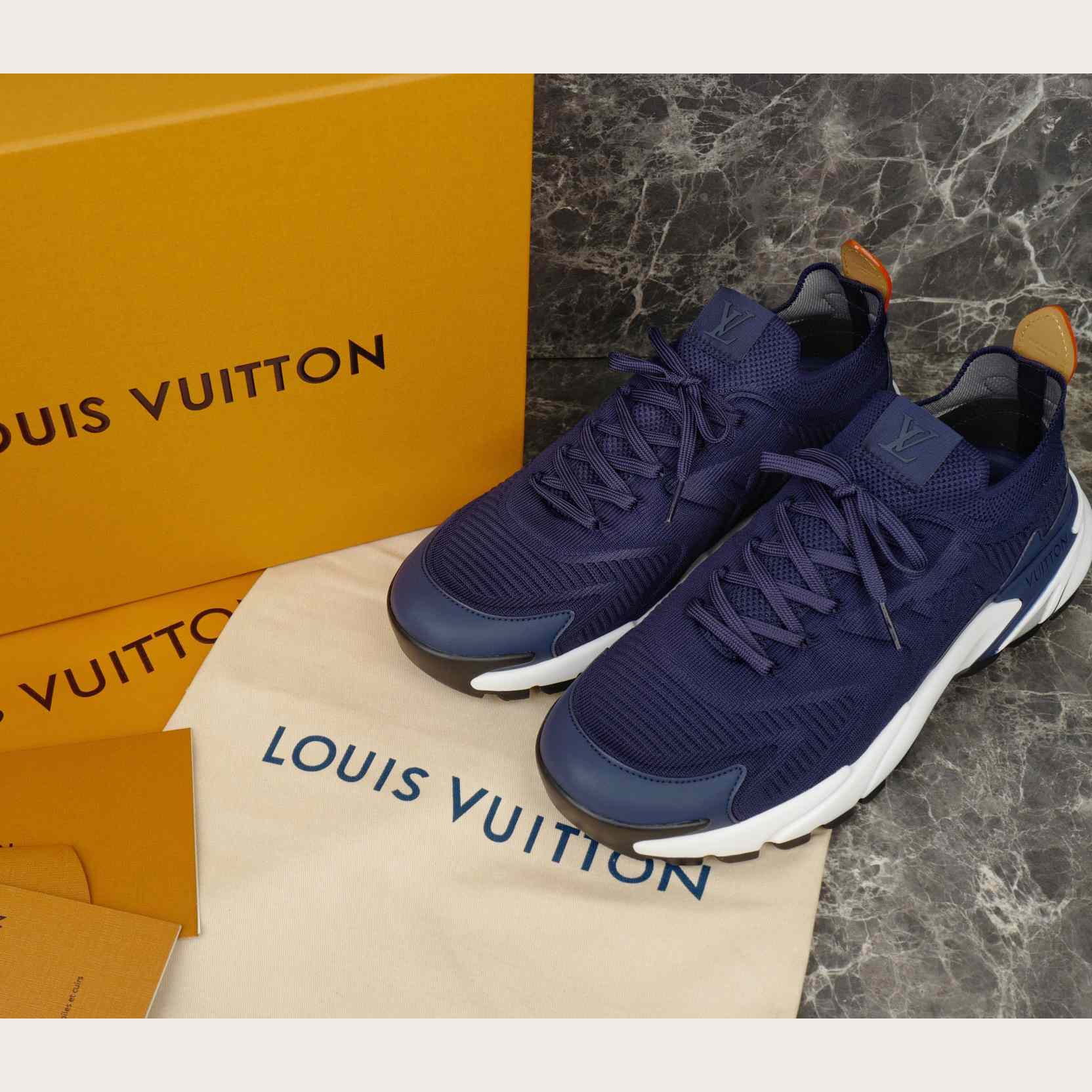 Louis Vuitton LV Runner Tatic Sneaker   1AILK6 - FashionPlug