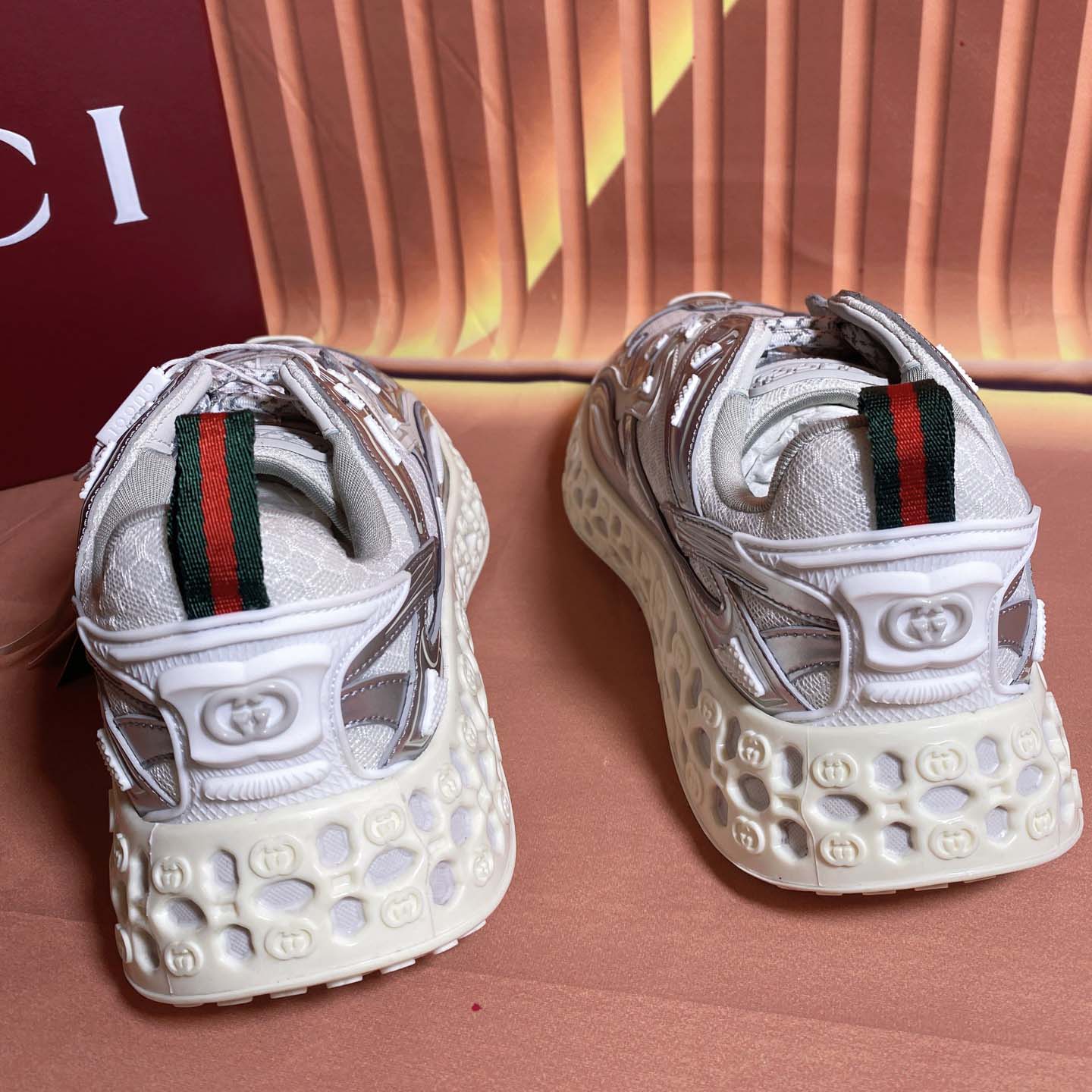 Gucci Men's Gucci Cub3d Sneaker - FashionPlug