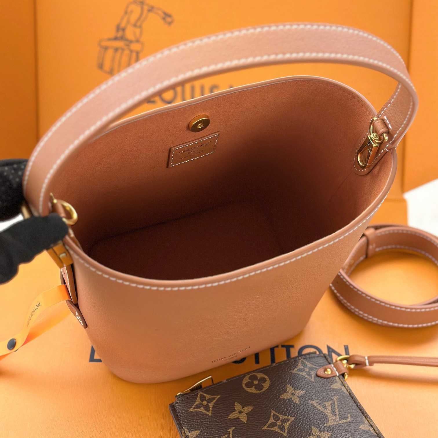 Louis Vuitton Low Key All In BB   M14416 - FashionPlug