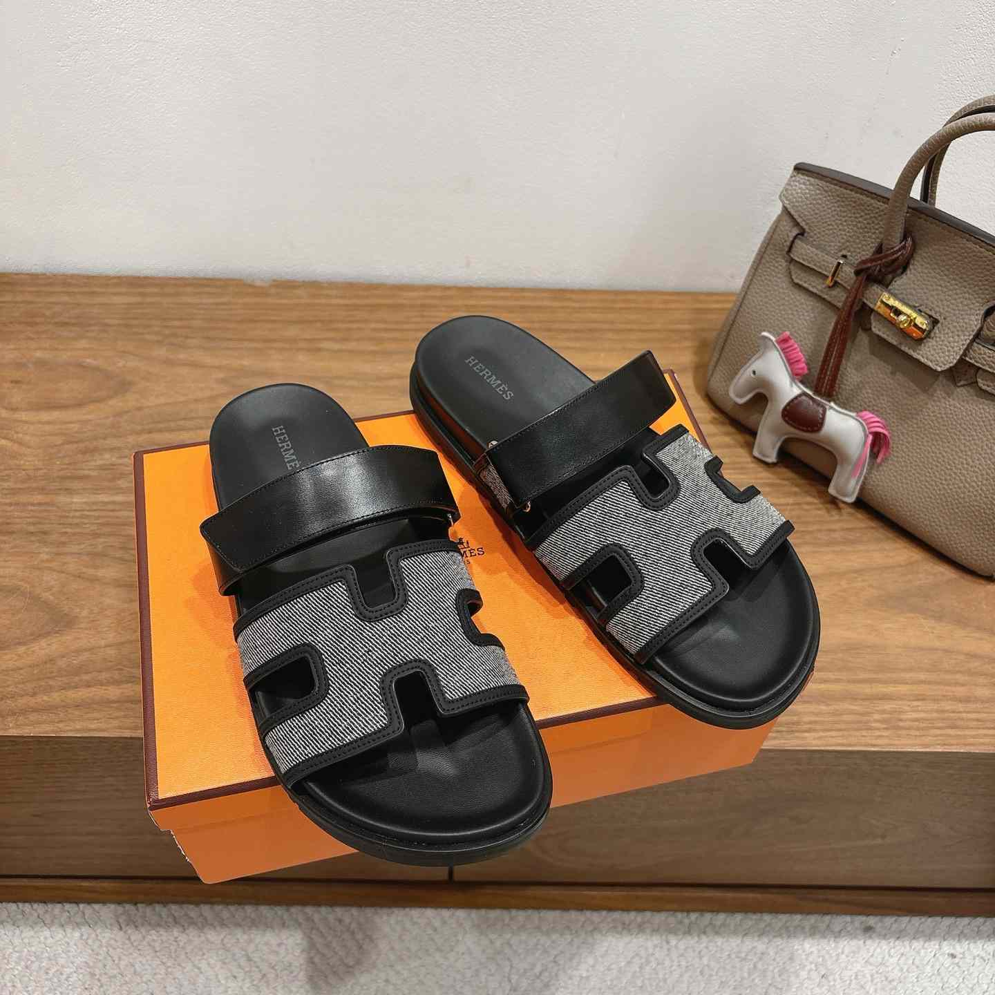 Hermes Chypre Sandal - FashionPlug