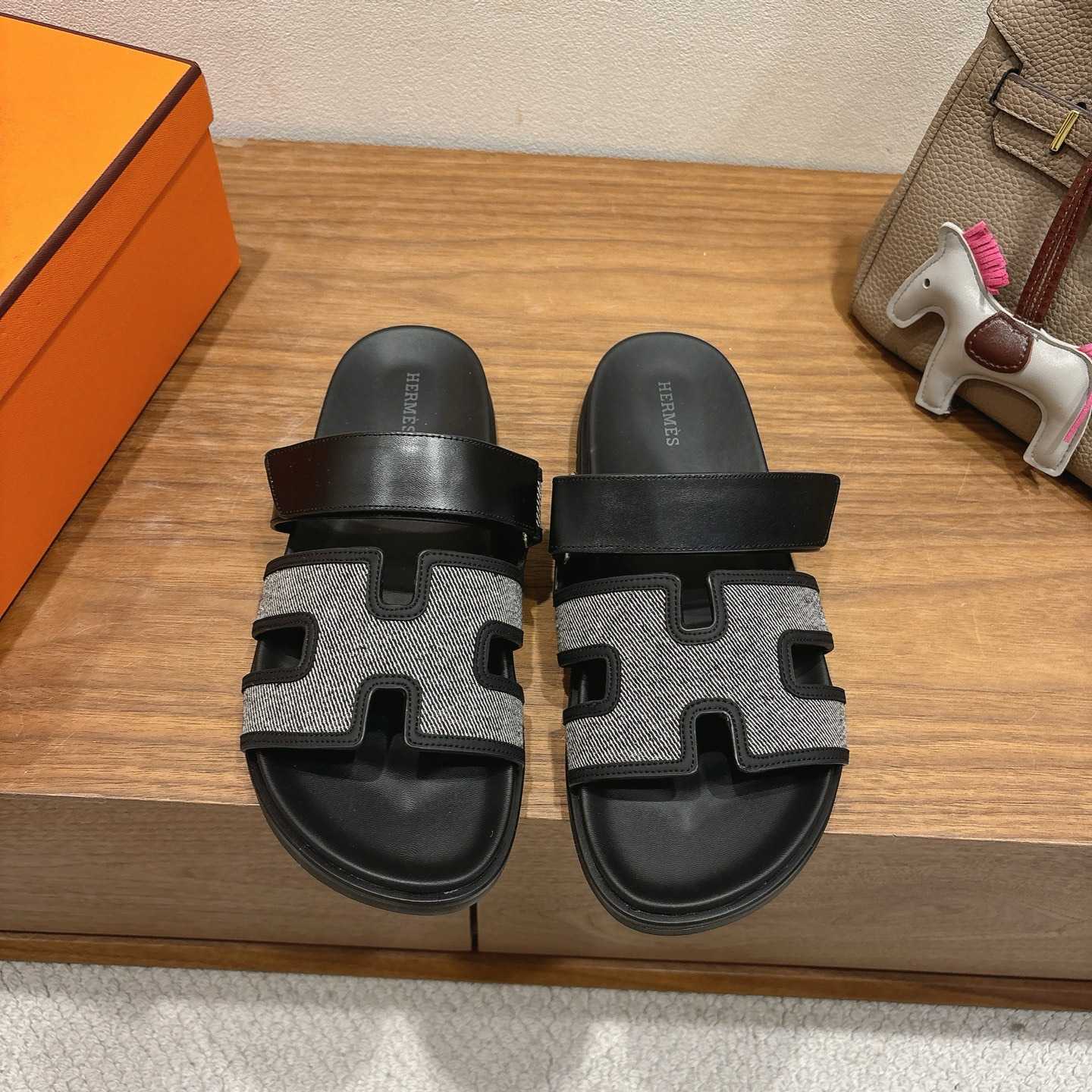 Hermes Chypre Sandal - FashionPlug