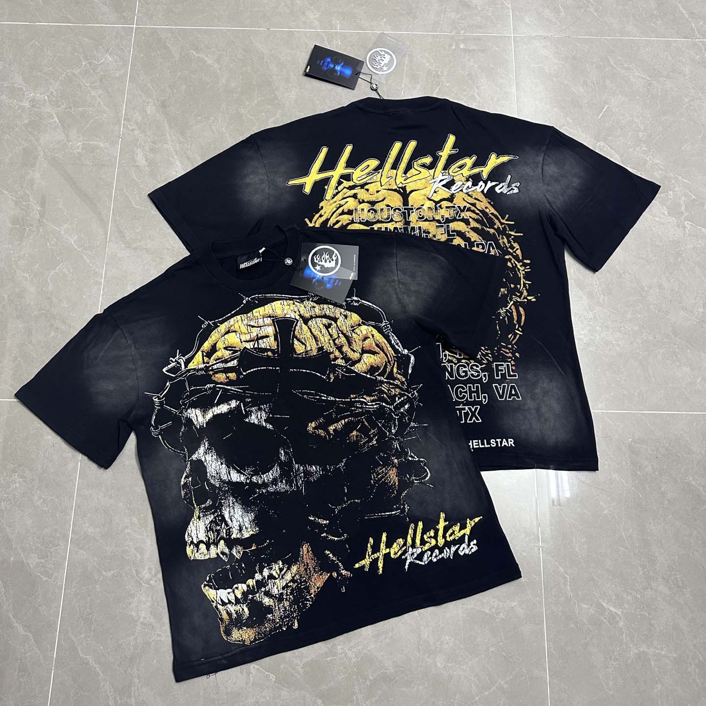 Hellstar Classic T-Shirt  - FashionPlug