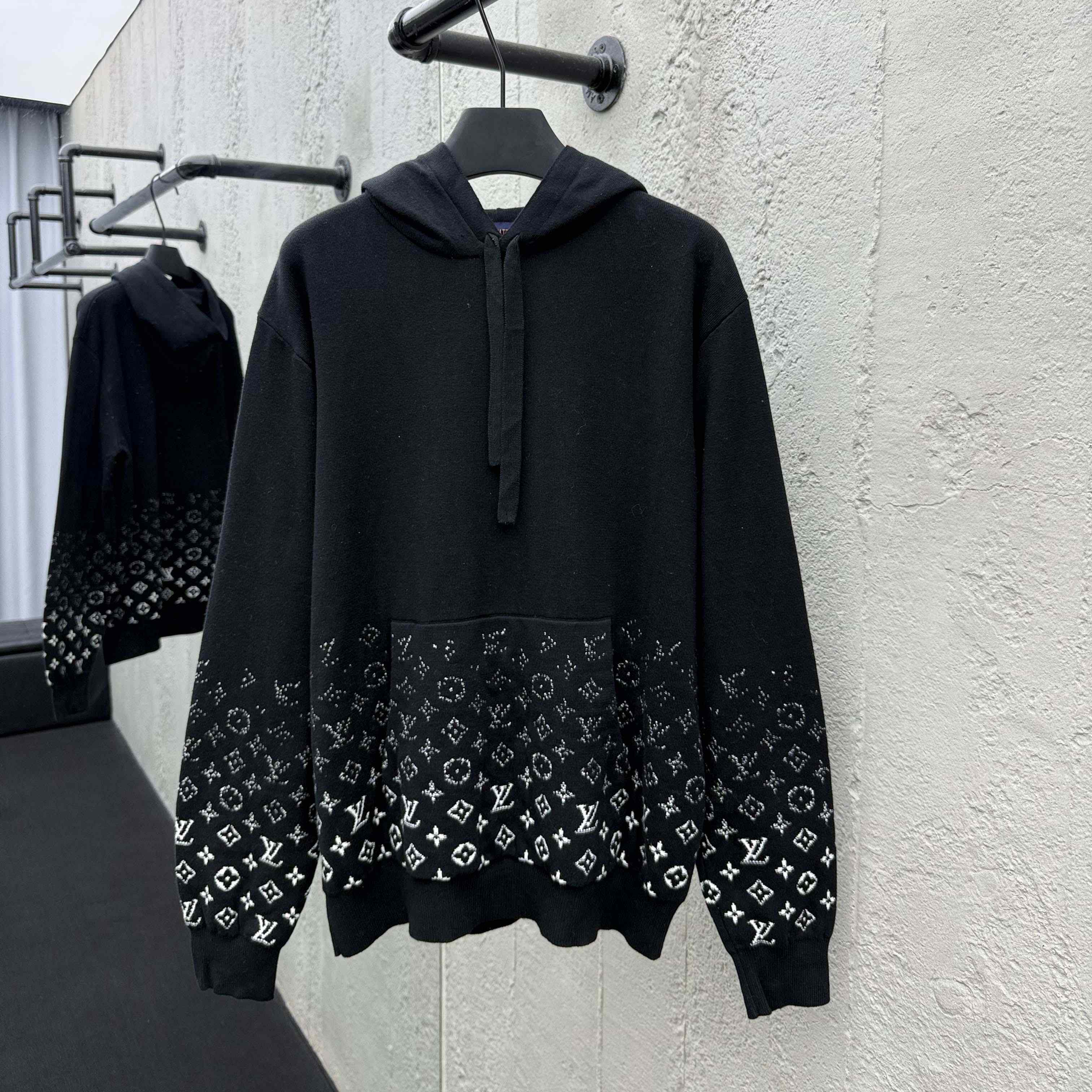 Louis Vuitton Gradient Cotton Hoodie   1AFAQE - FashionPlug