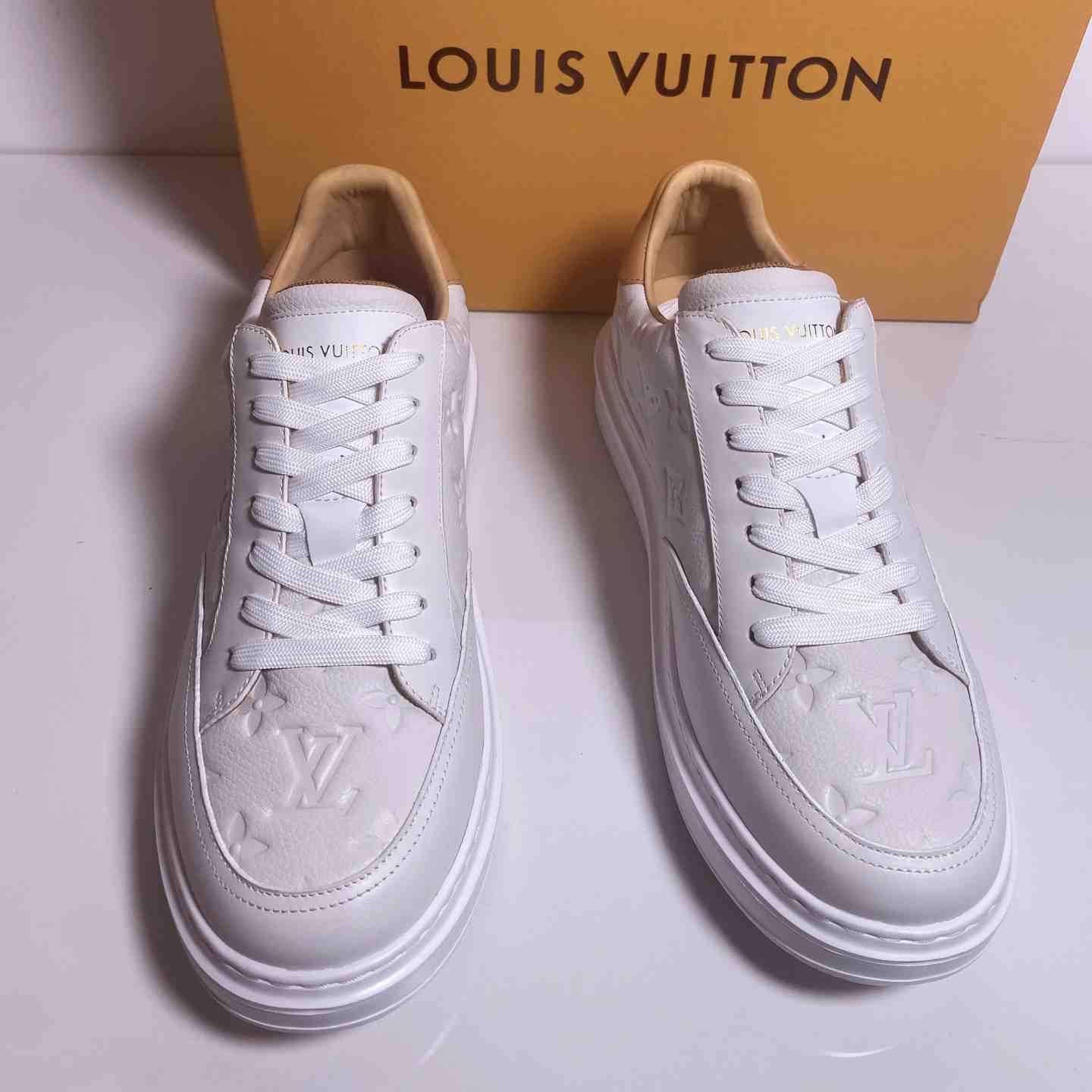 Louis Vuitton Beverly Hills Sneaker   1A8V3L - FashionPlug